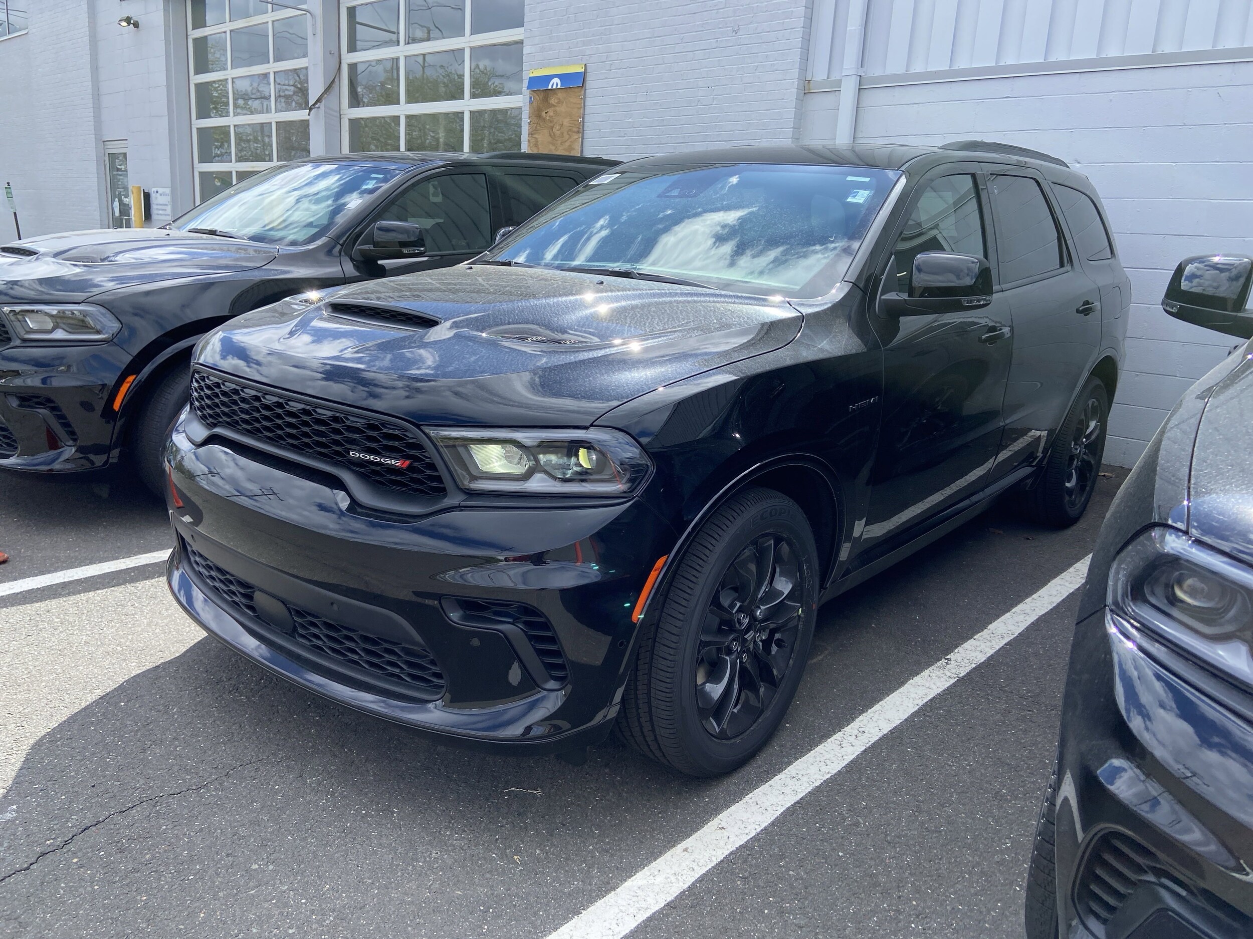 2025 Dodge Durango R/T Plus photo 3