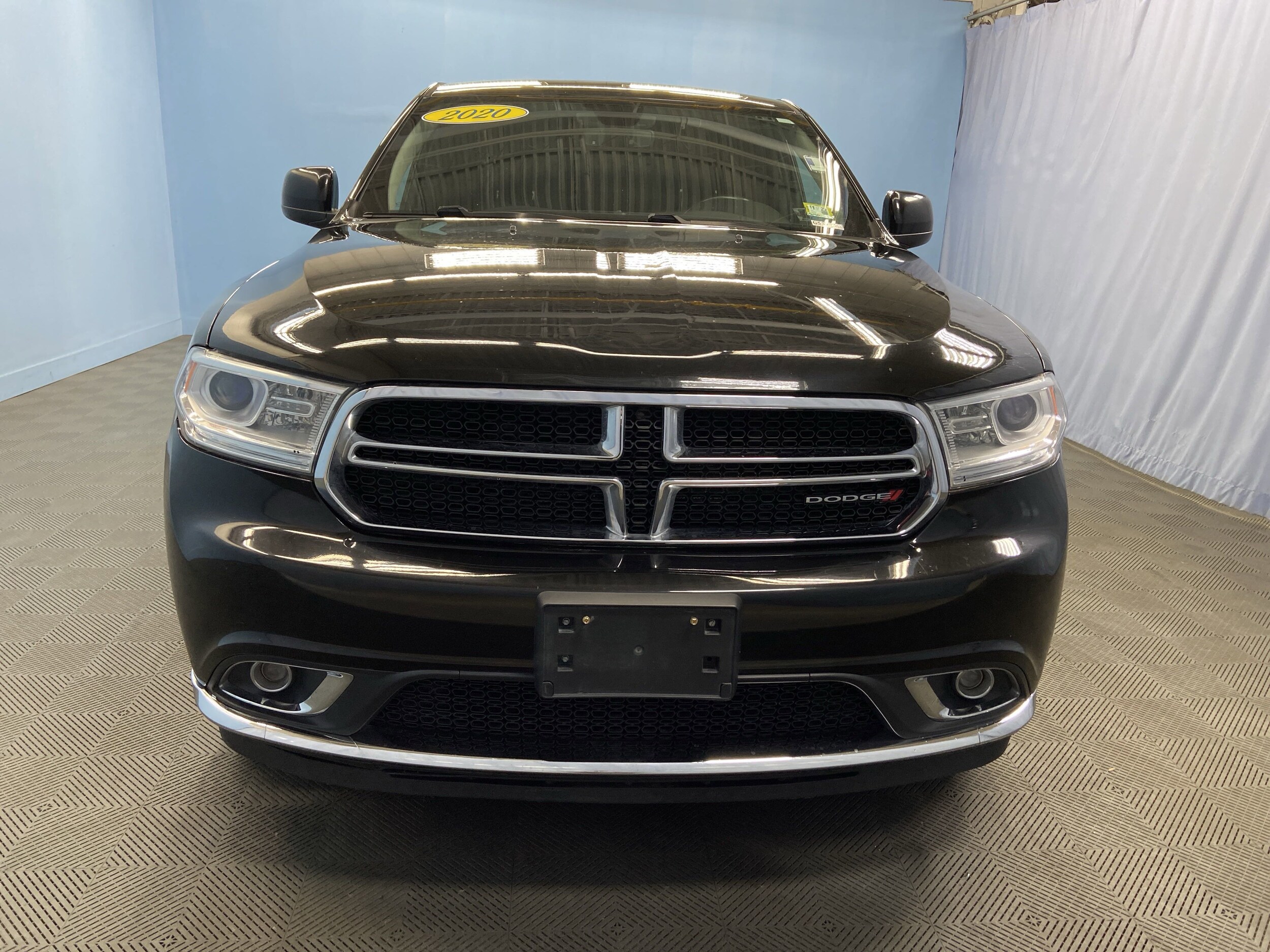 2020 Dodge Durango SXT photo 2