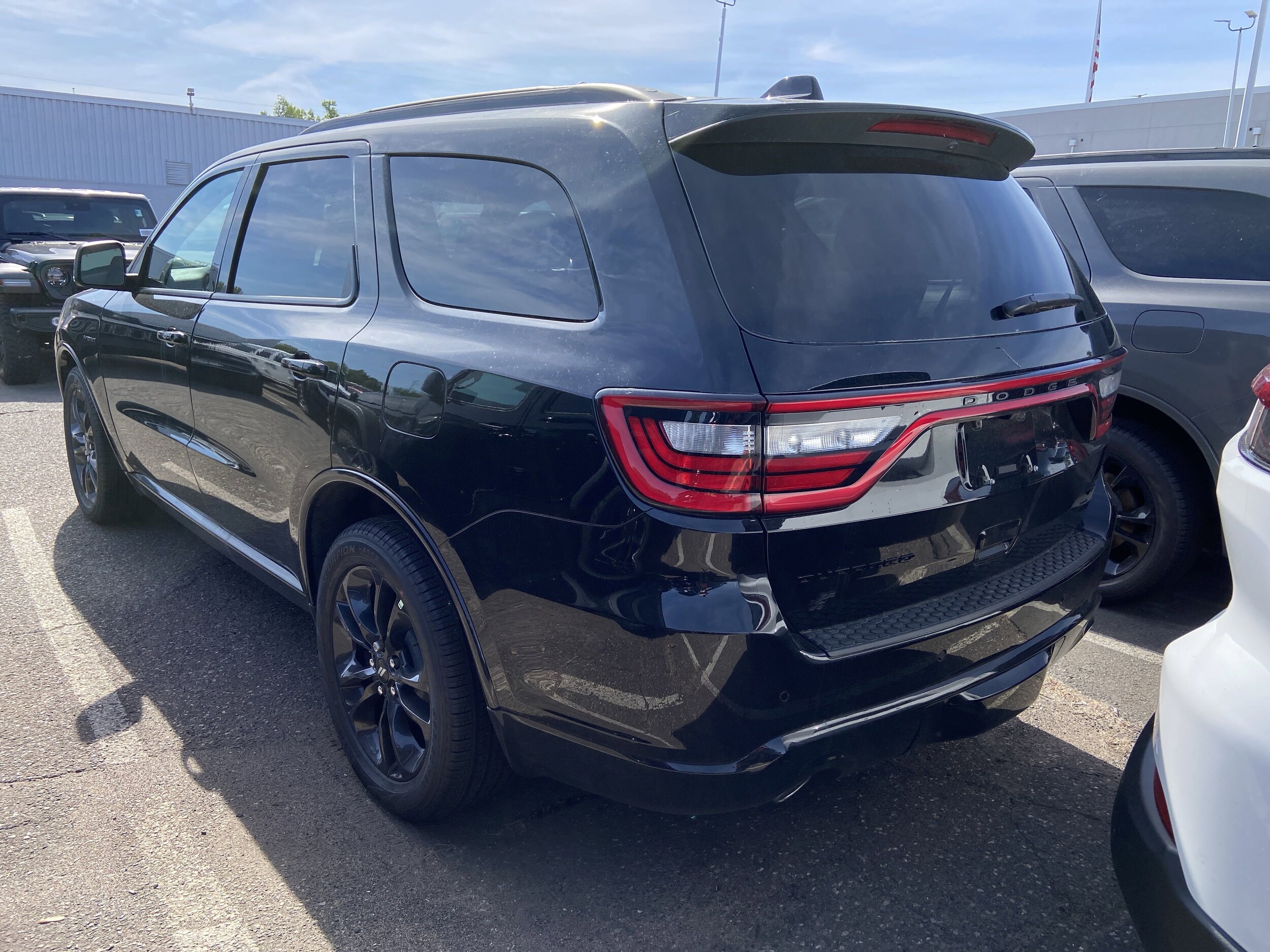 2025 Dodge Durango R/T Plus photo 4