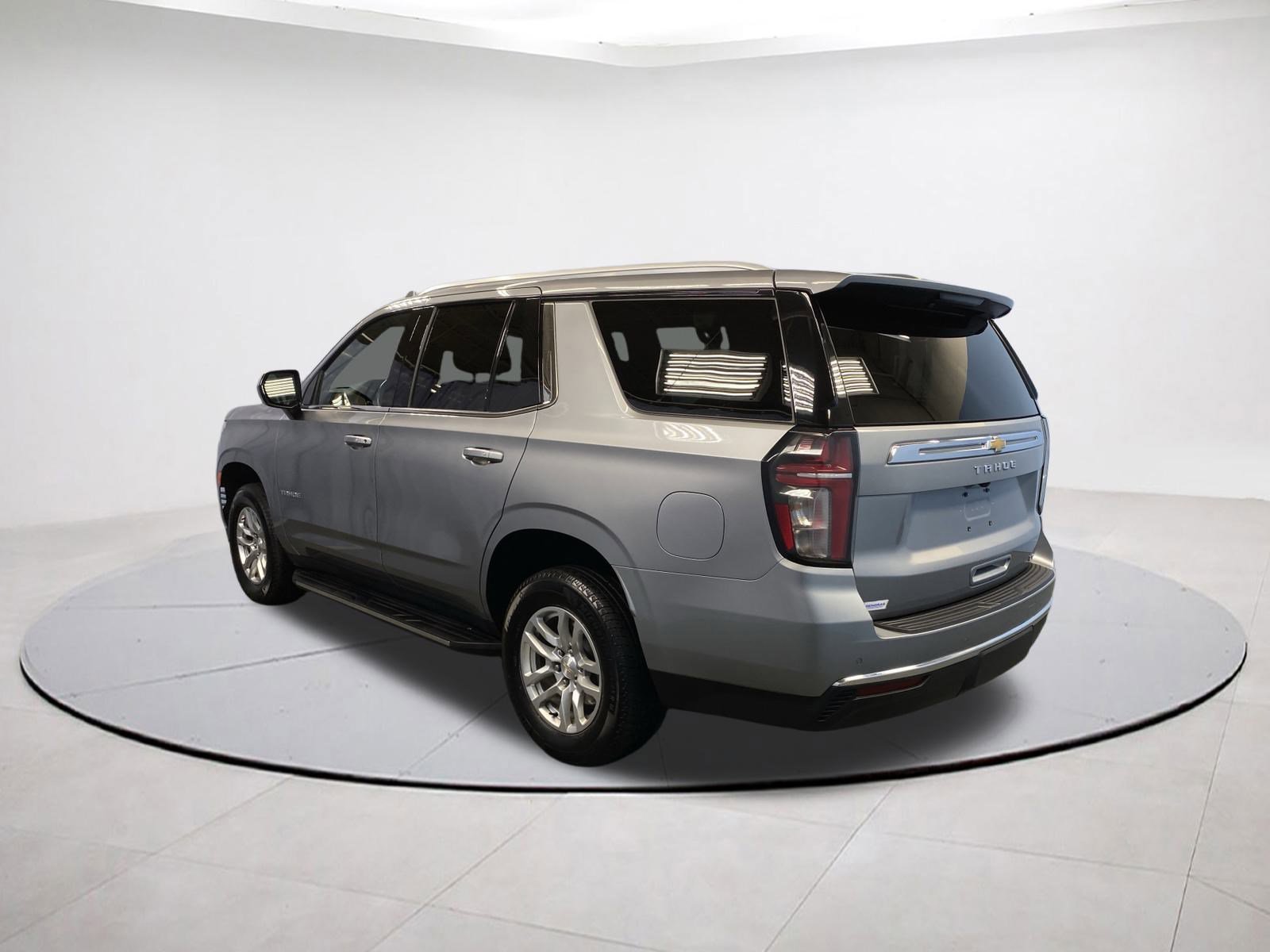 2024 Chevrolet Tahoe LT photo 4