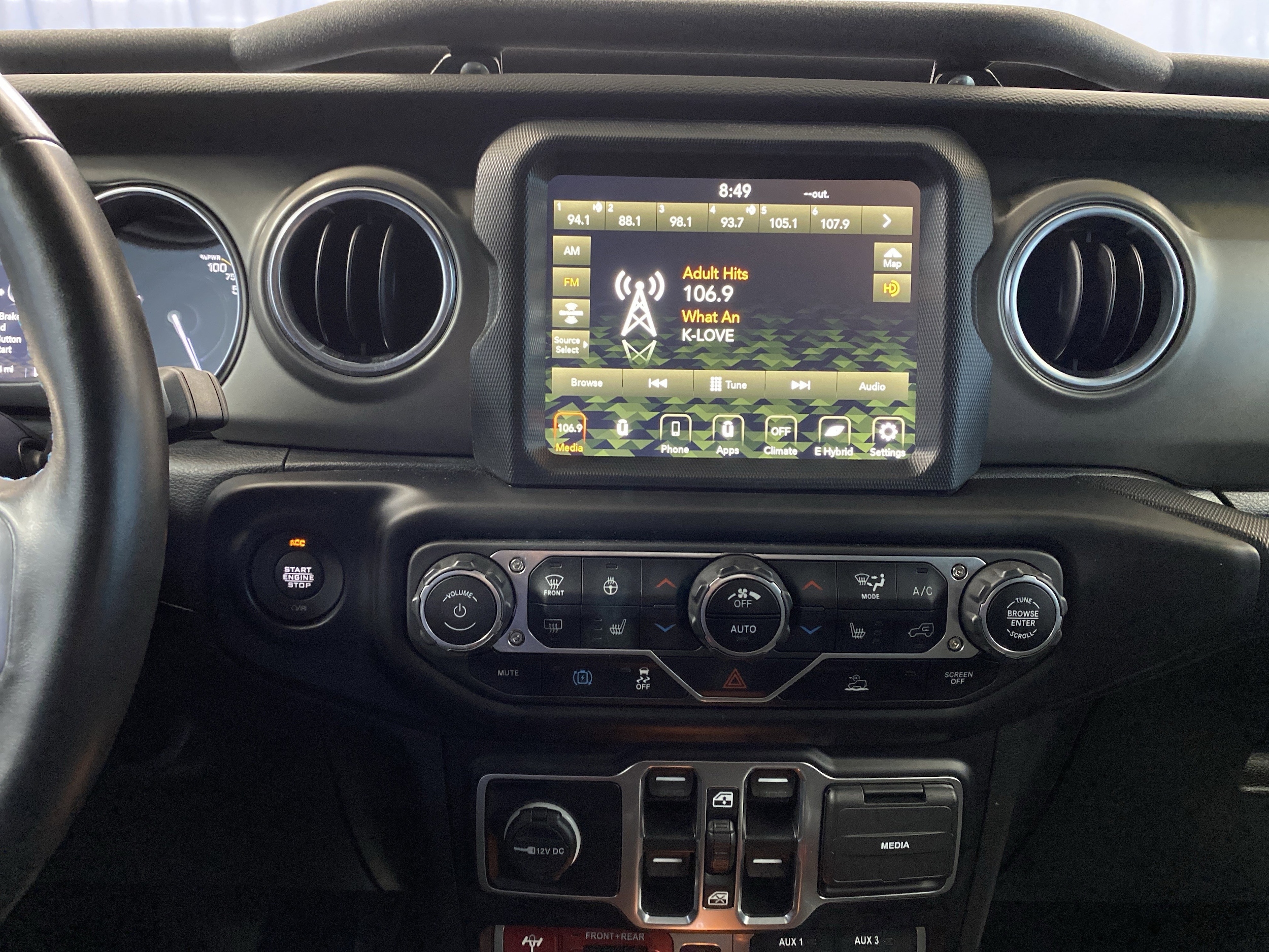2022 Jeep Wrangler Unlimited Rubicon 4XE - Photo 16