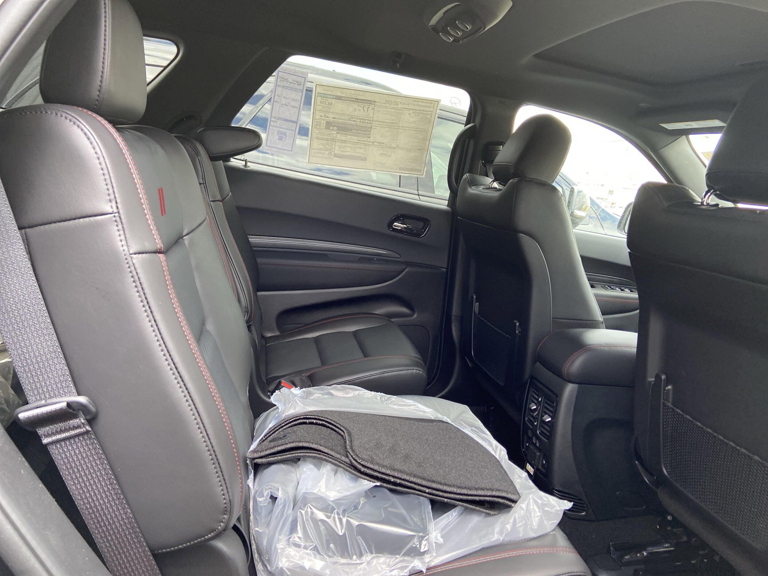 2025 Dodge Durango R/T Plus photo 4