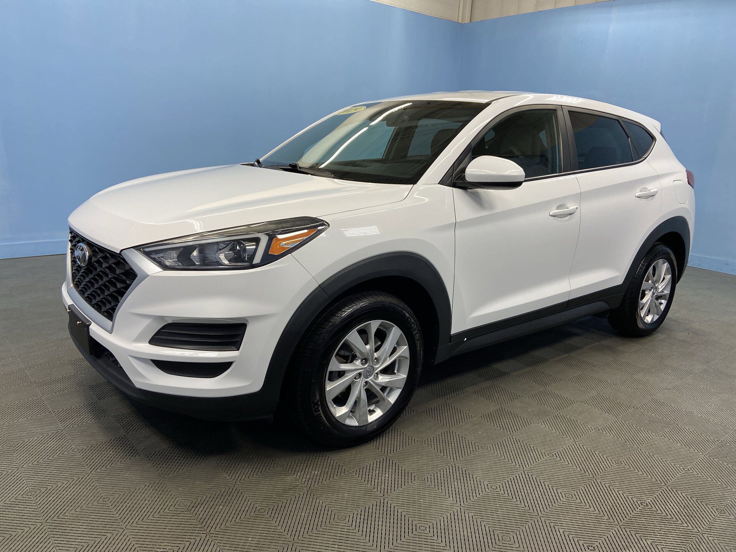 2019 Hyundai Tucson SE photo 3