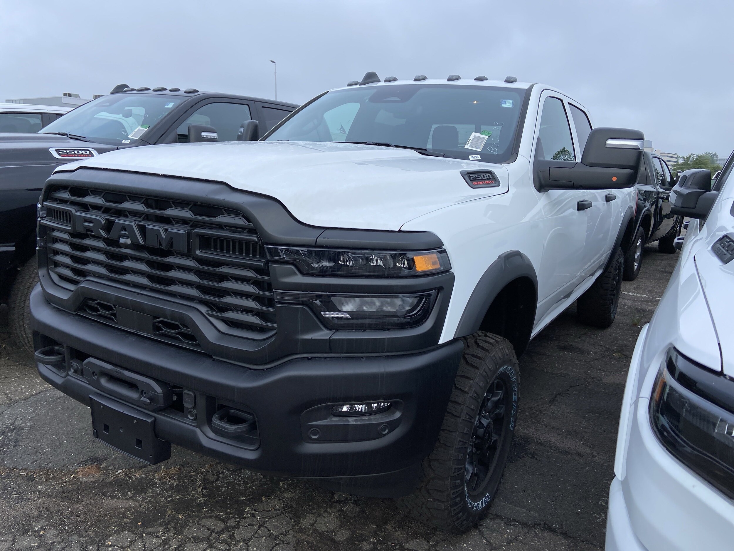2025 Ram 2500 Tradesman Power Wagon photo 3