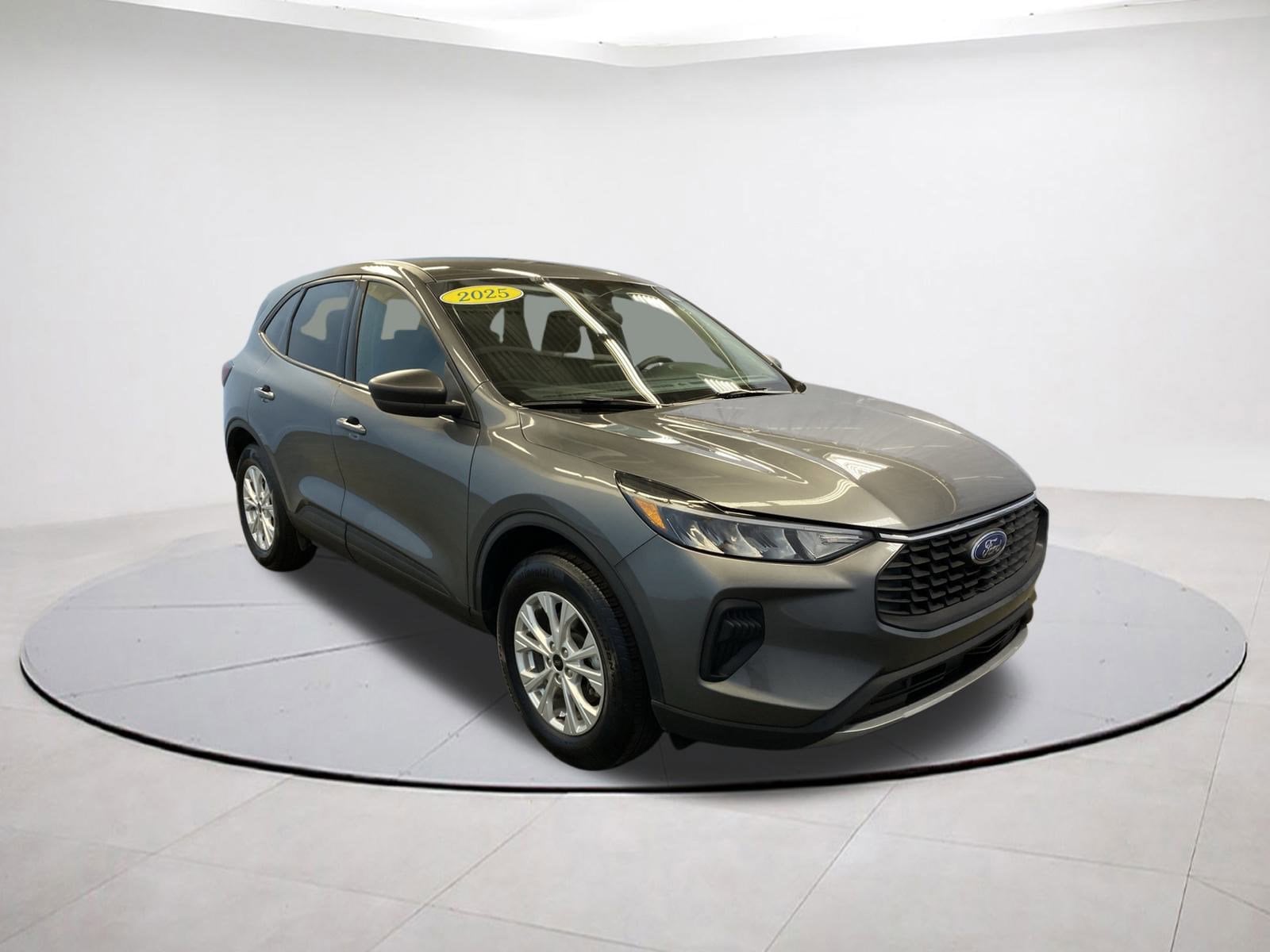 2025 Ford Escape Base's photo