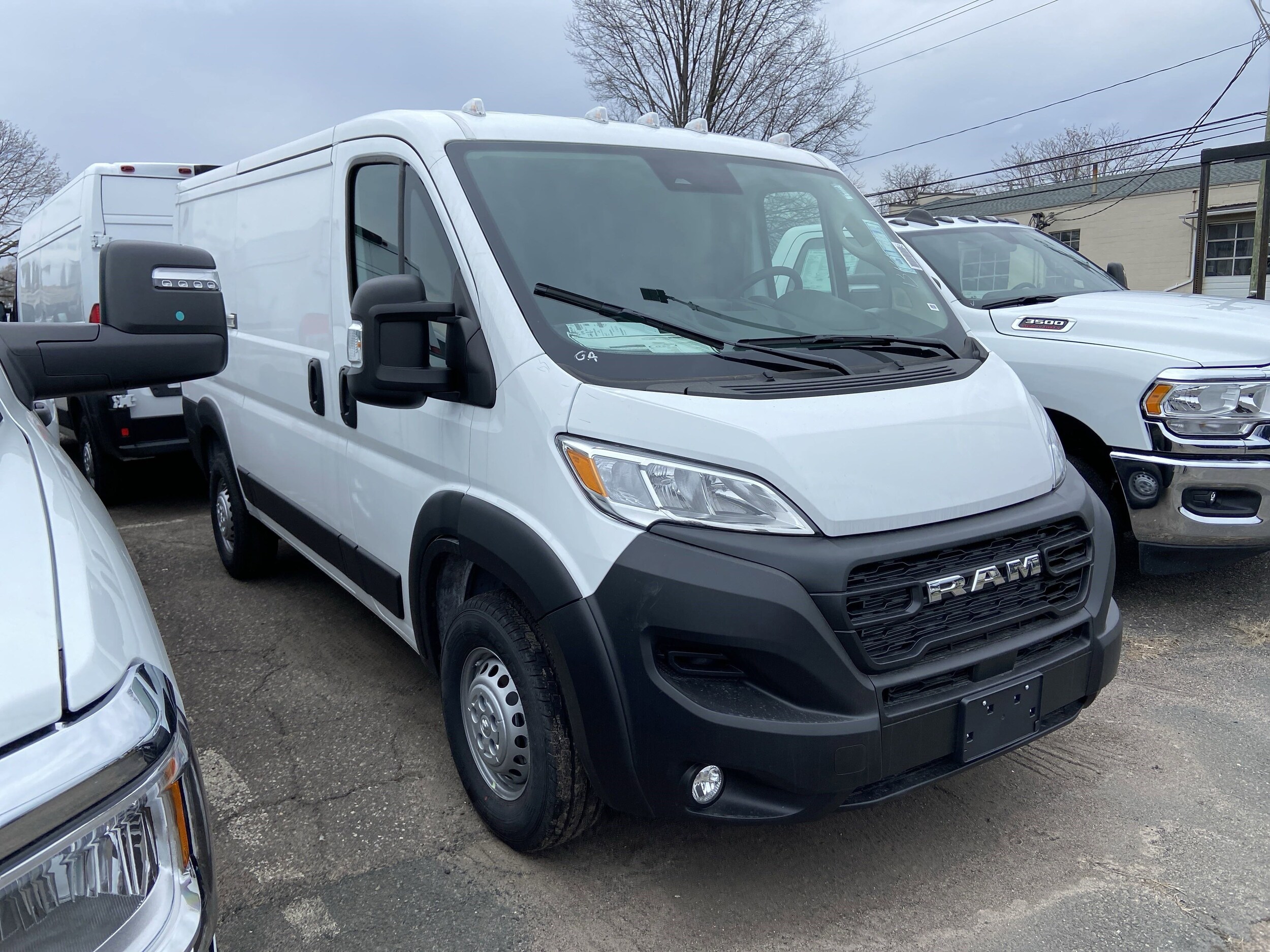 2025 Ram ProMaster 1500 photo 4