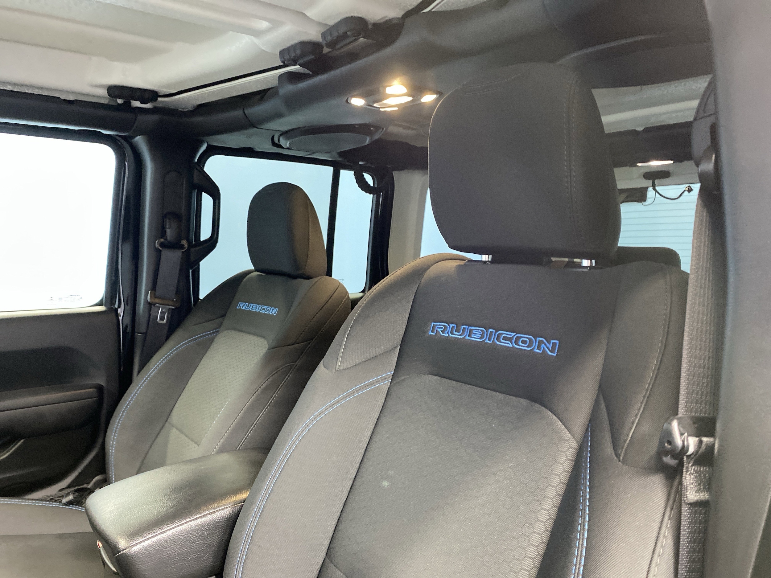 2022 Jeep Wrangler Unlimited Rubicon 4XE - Photo 8