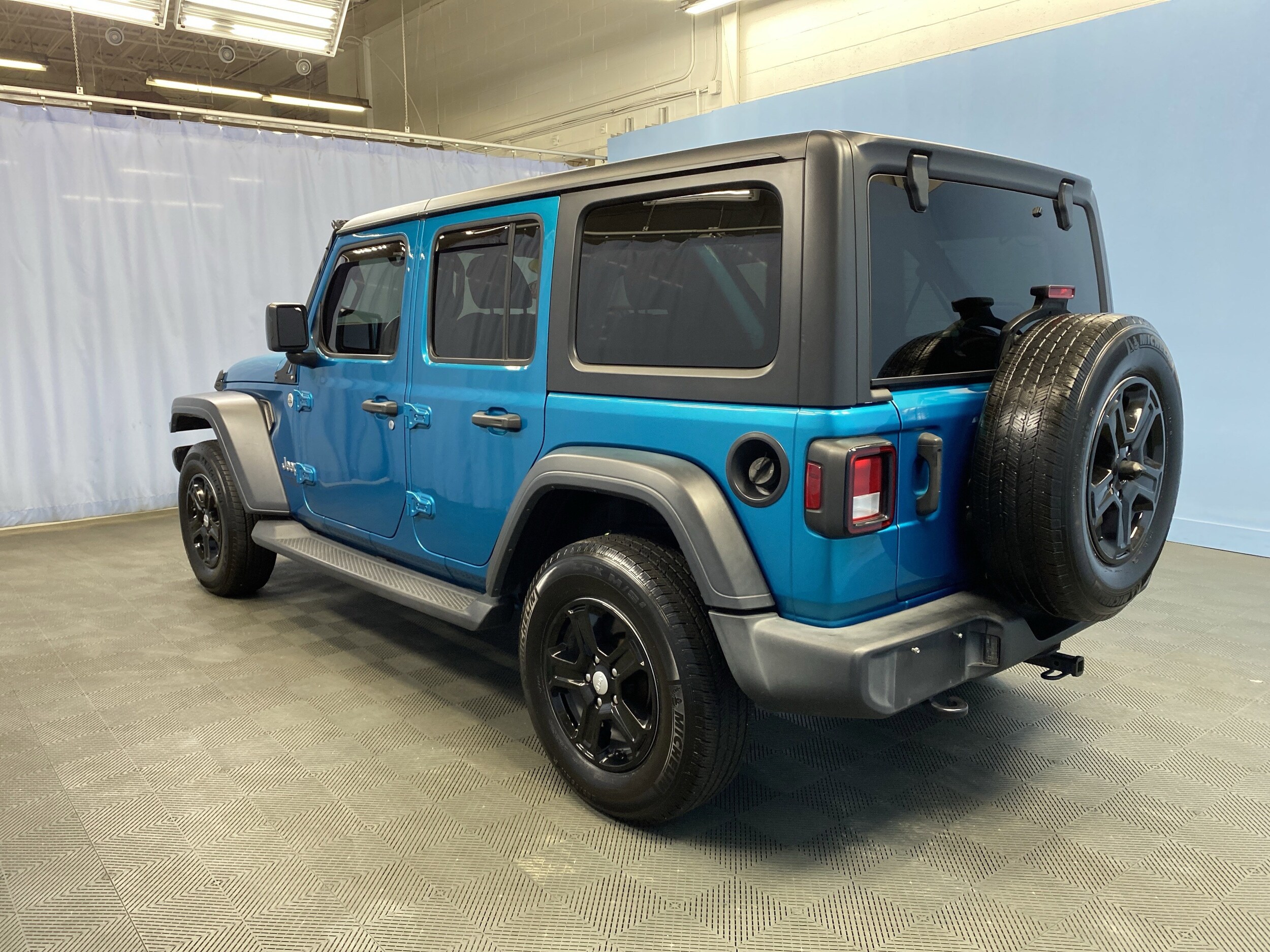 2020 Jeep Wrangler Unlimited Sport S photo 3
