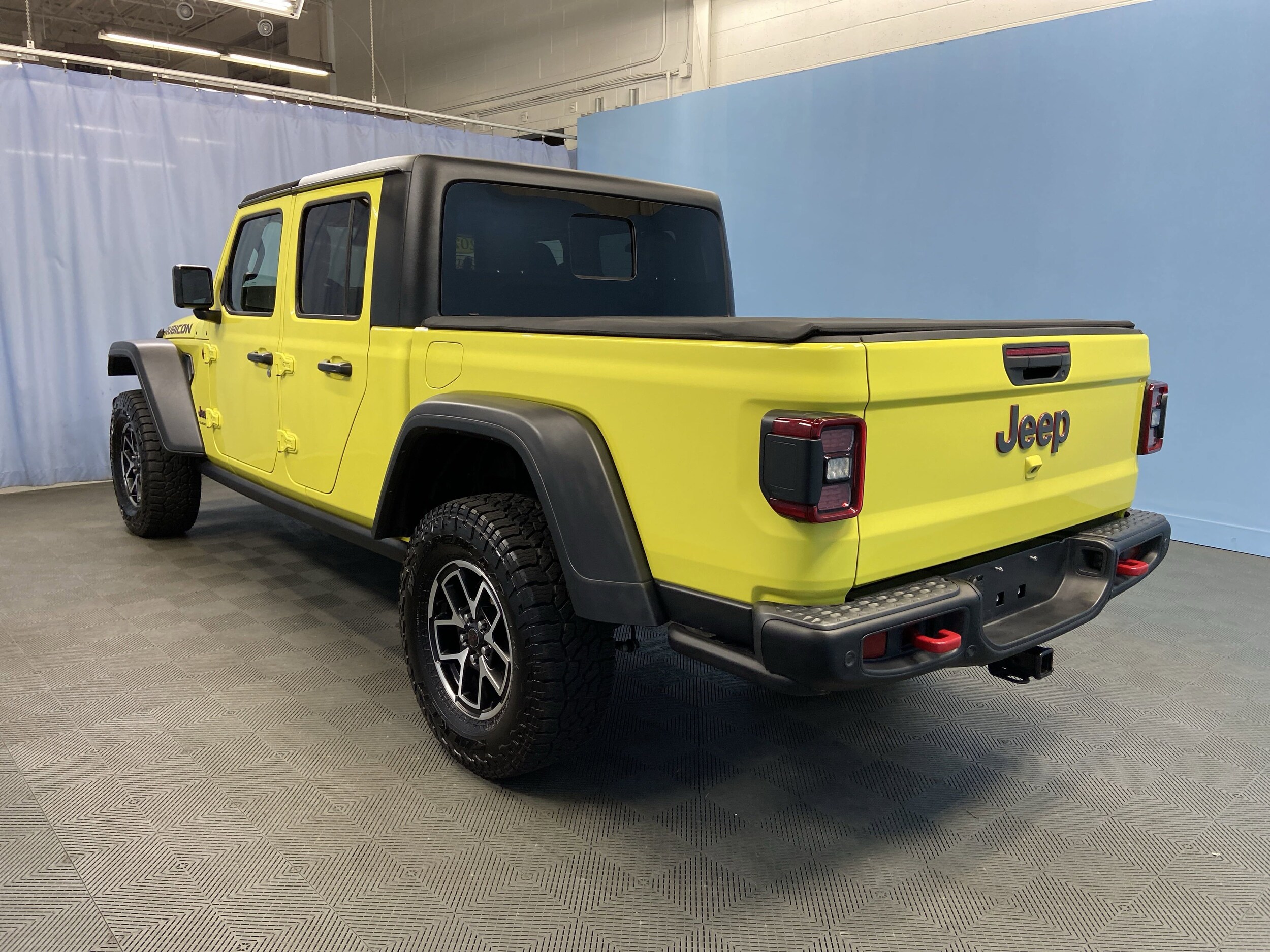 2024 Jeep Gladiator Rubicon photo 4