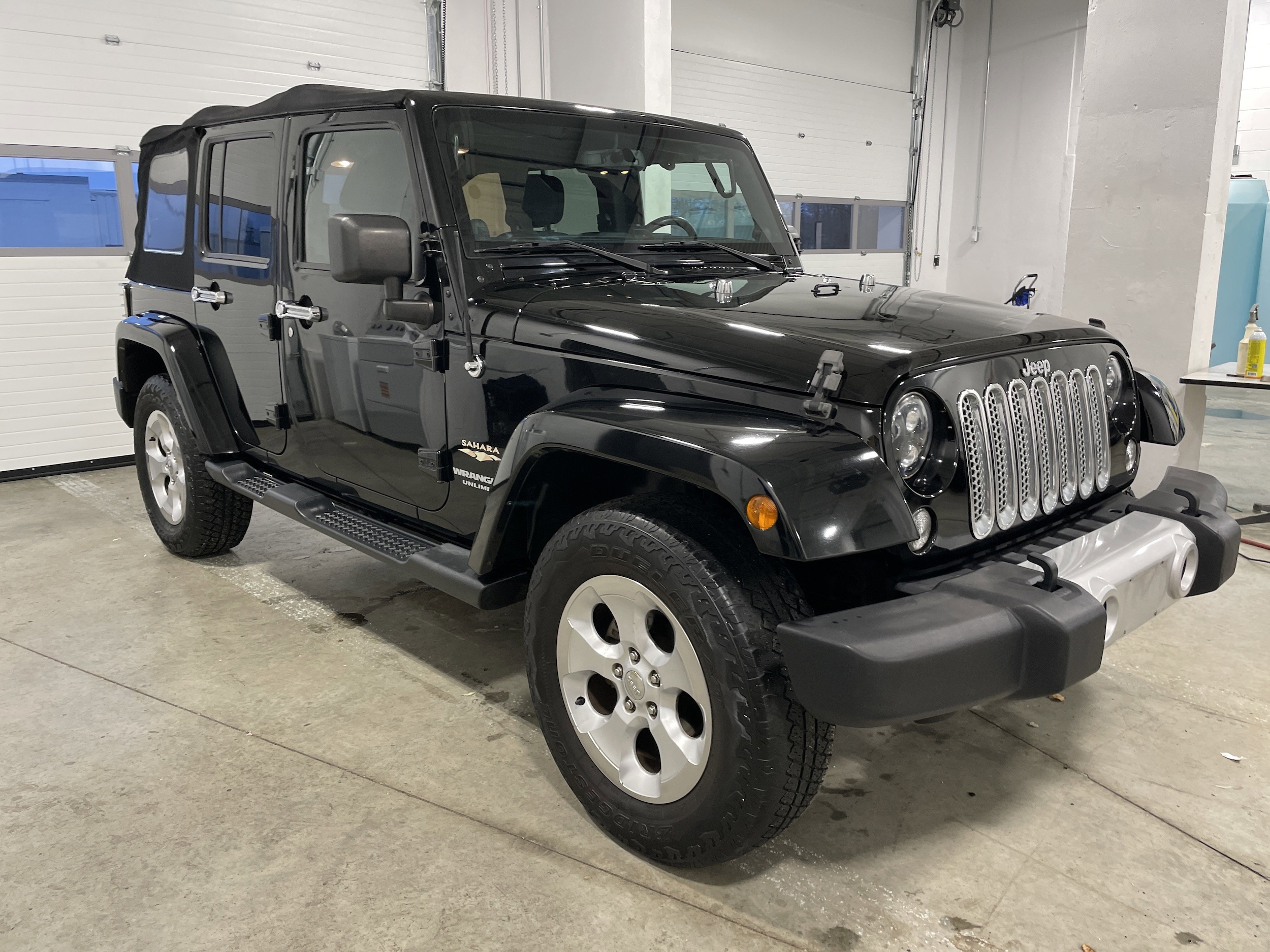 2014 Jeep Wrangler Unlimited Sahara's photo