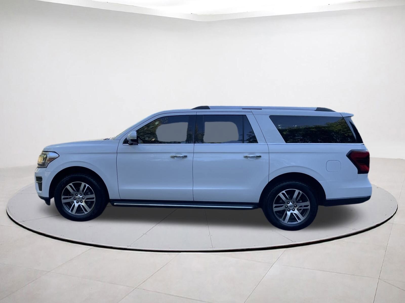 2022 Ford Expedition MAX Limited photo 4