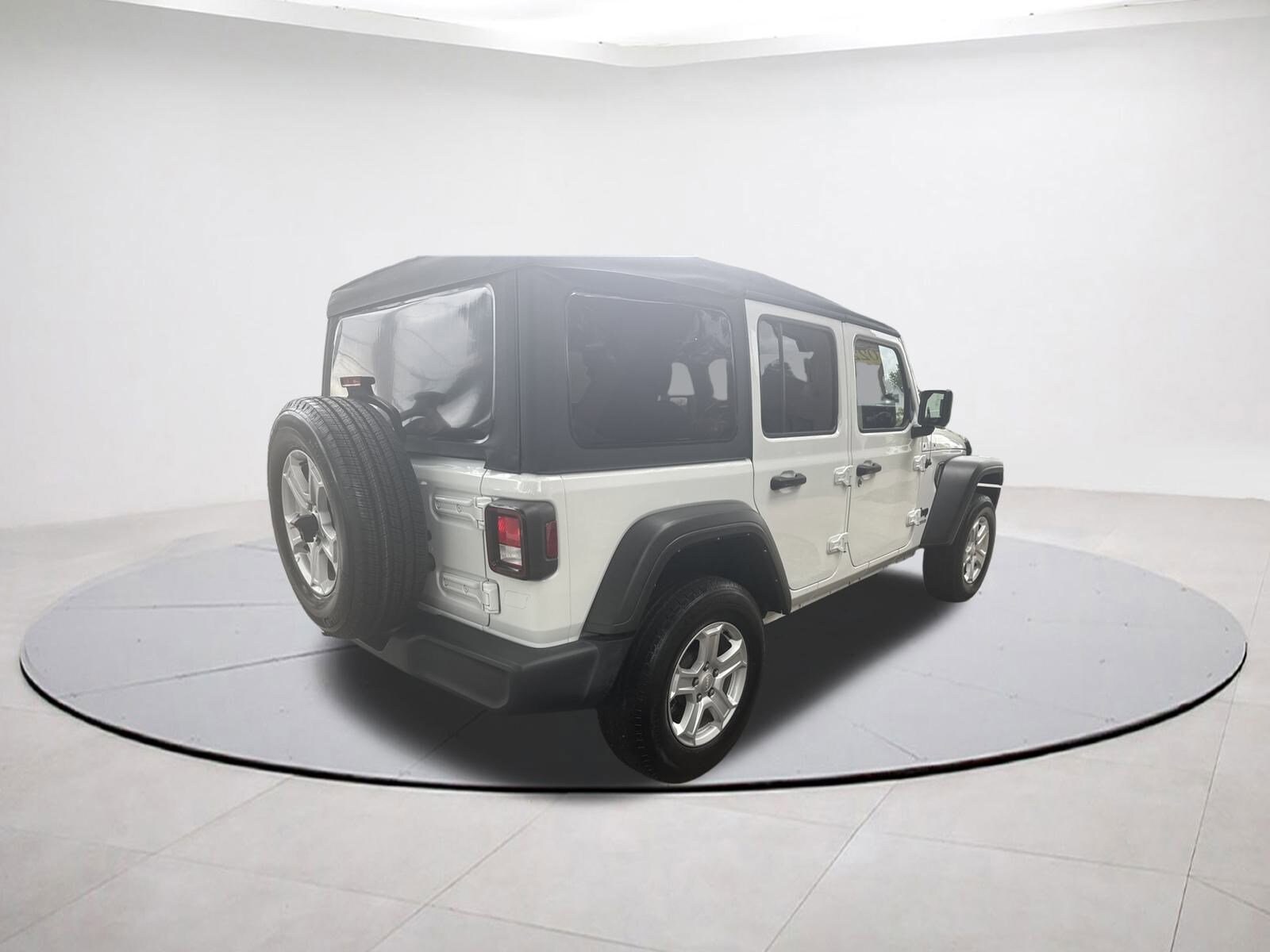 2022 Jeep Wrangler Unlimited Sport S photo 3