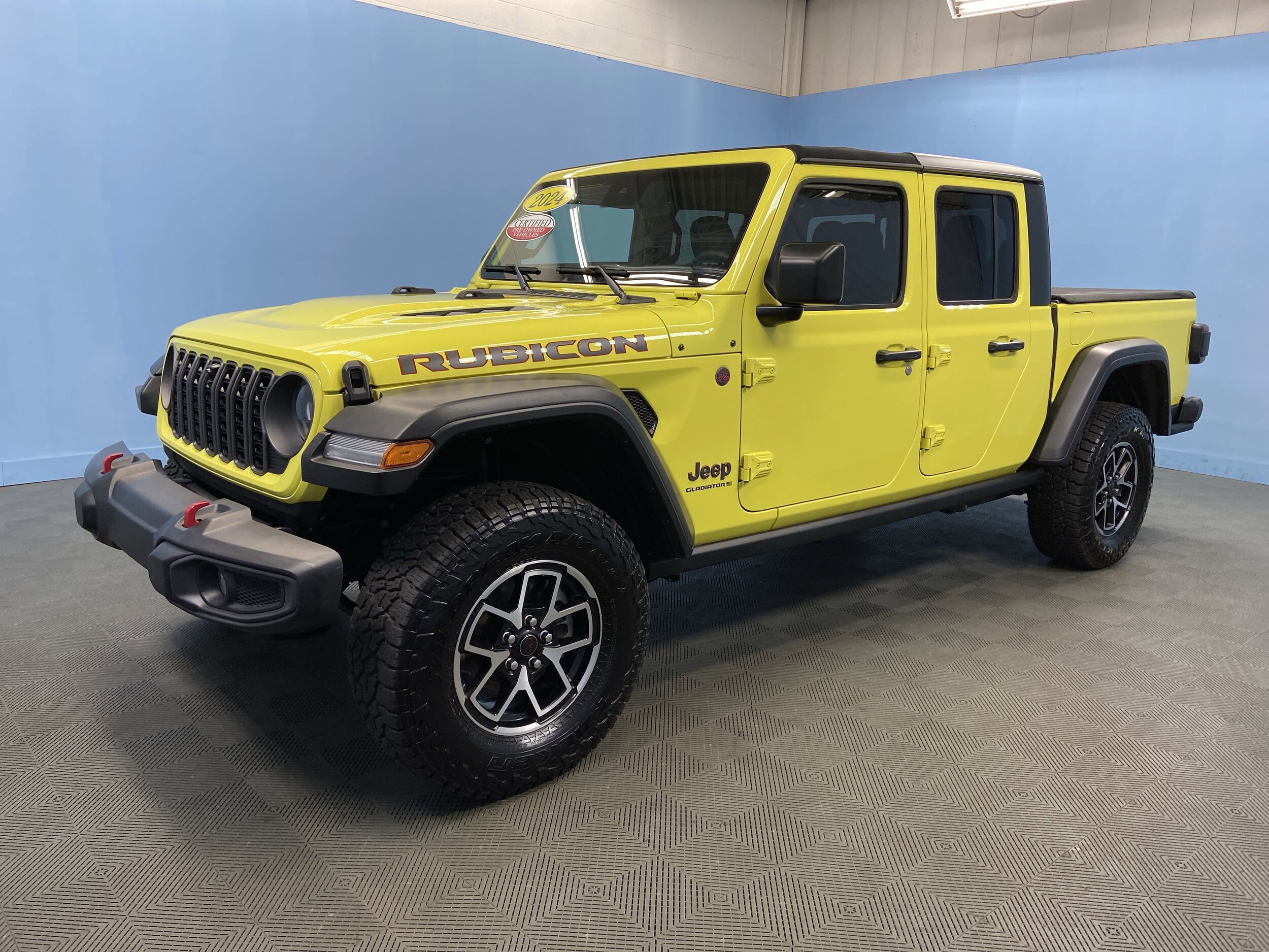 2024 Jeep Gladiator Rubicon photo 3