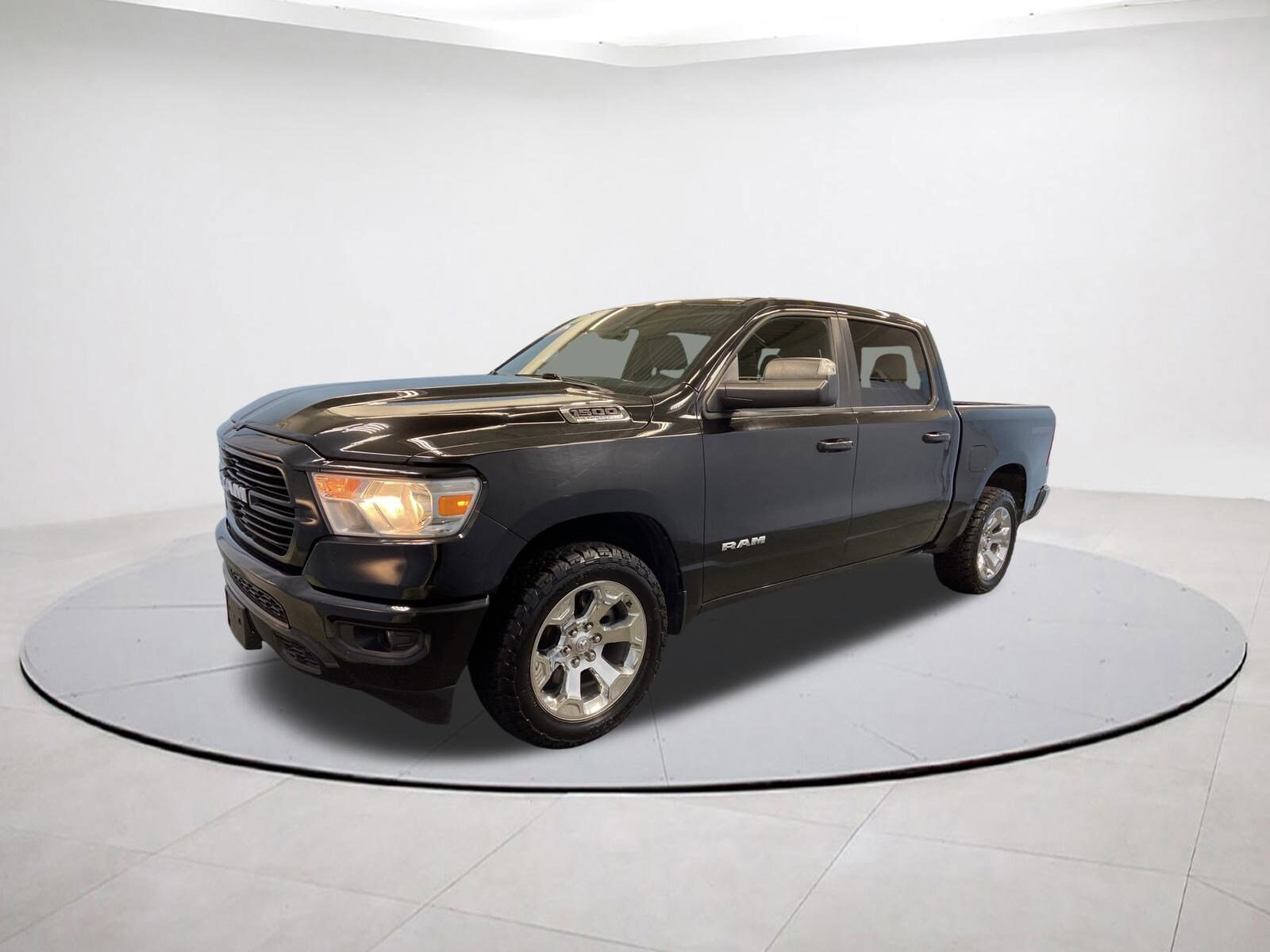 2021 Ram 1500 Big Horn photo 3