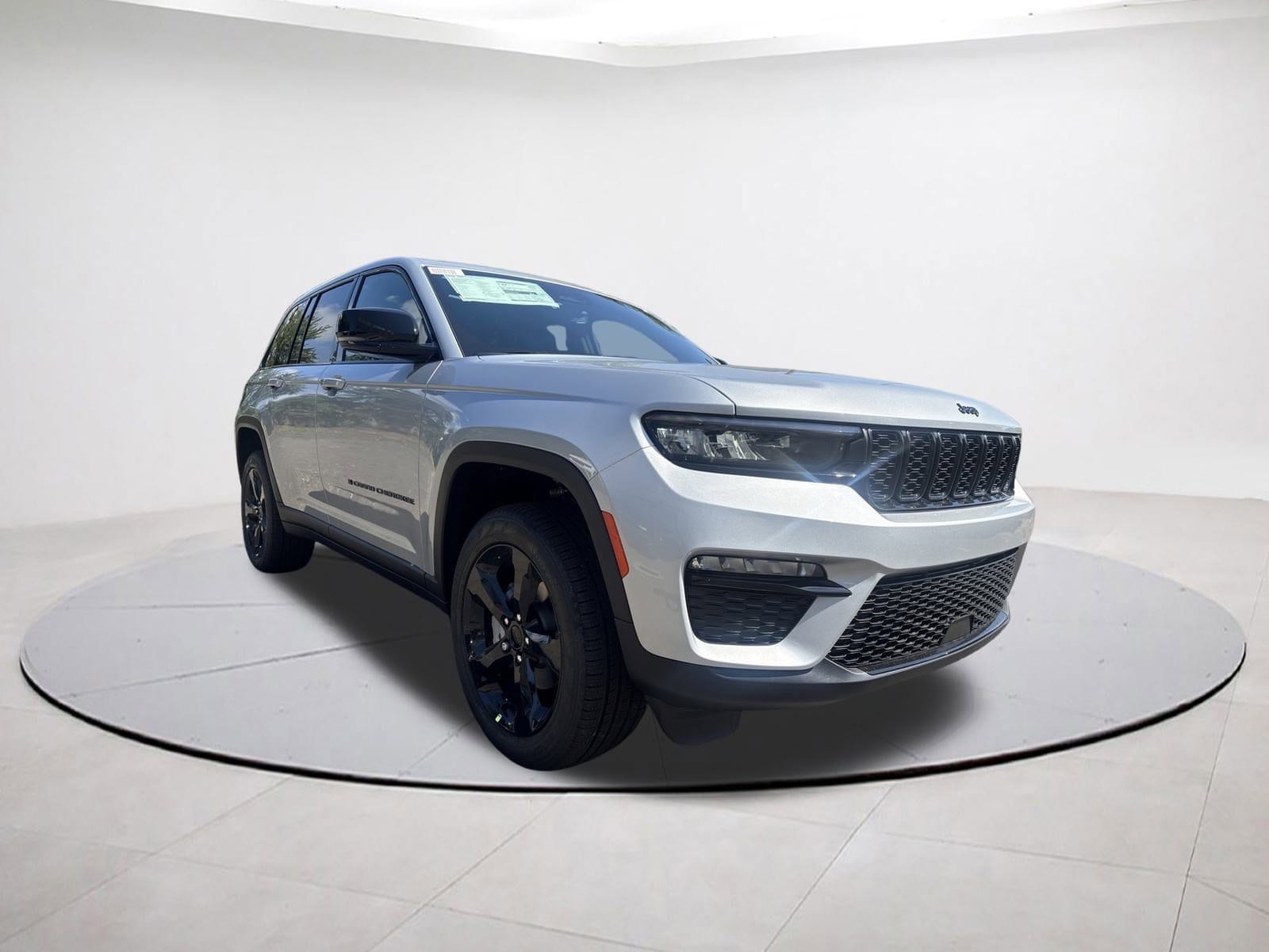 2025 Jeep Grand Cherokee Limited's photo