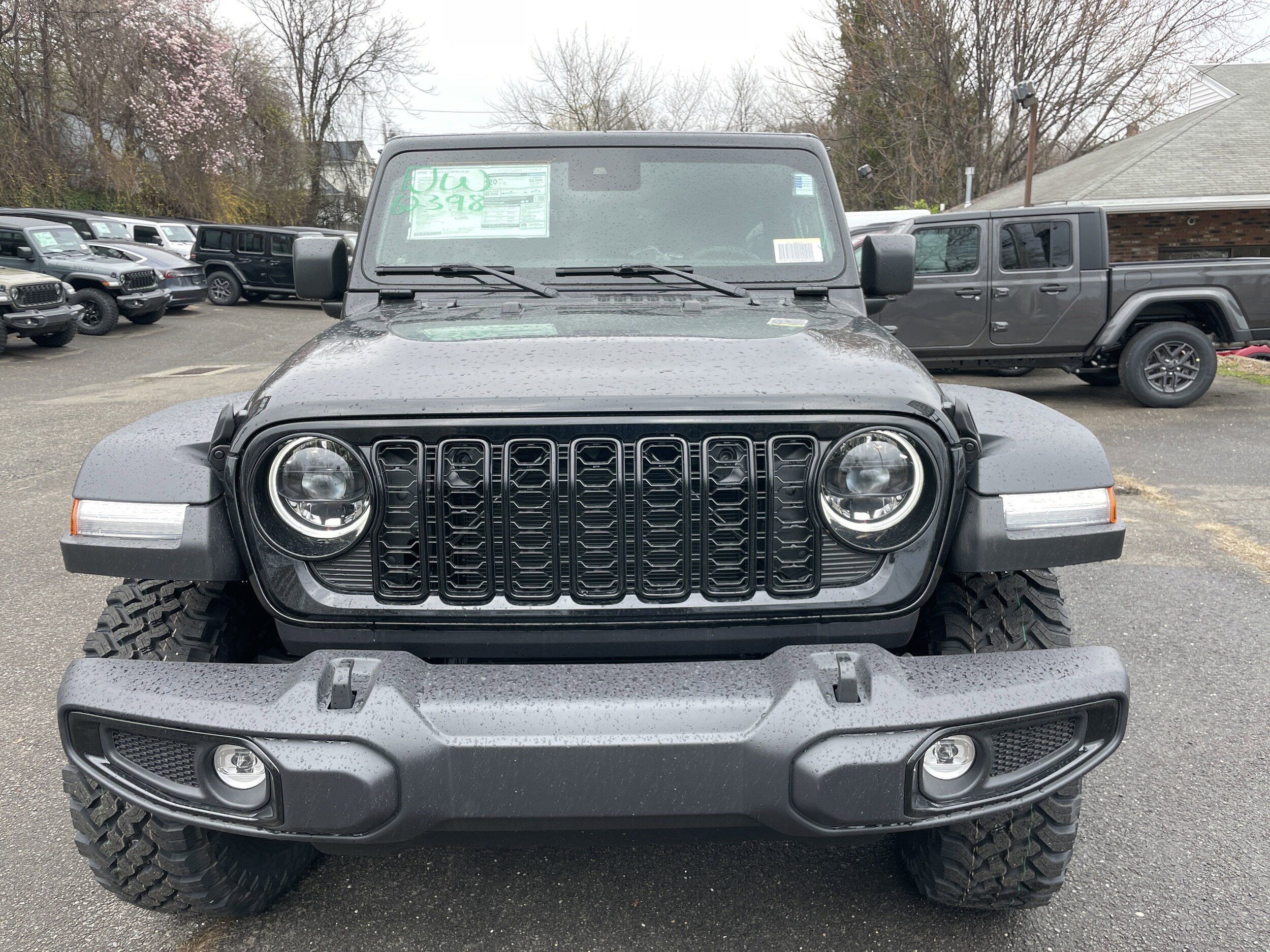 2025 Jeep Wrangler Willys photo 2