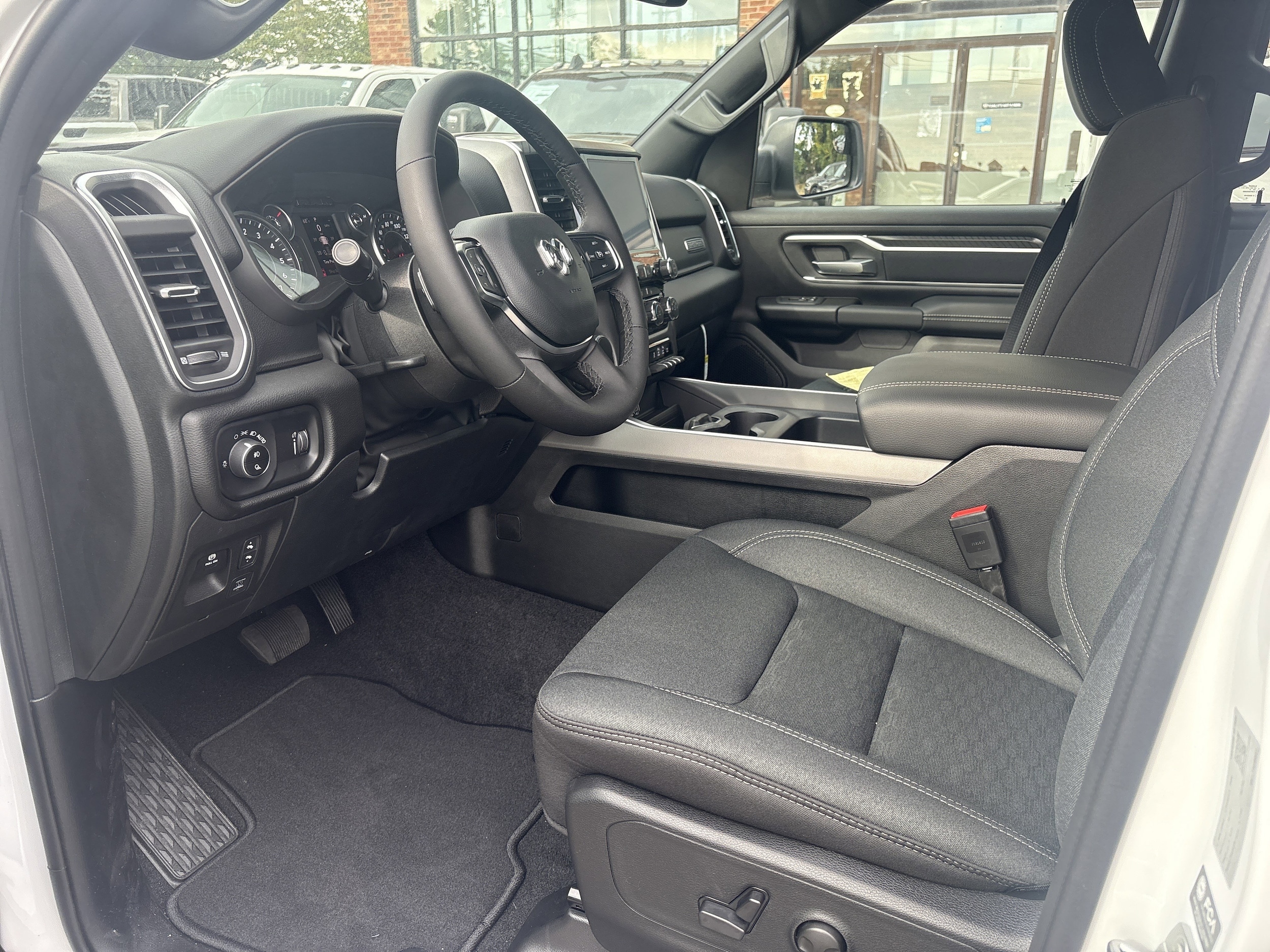 2026 RAM 1500 Big Horn/Lone Star - Photo 8