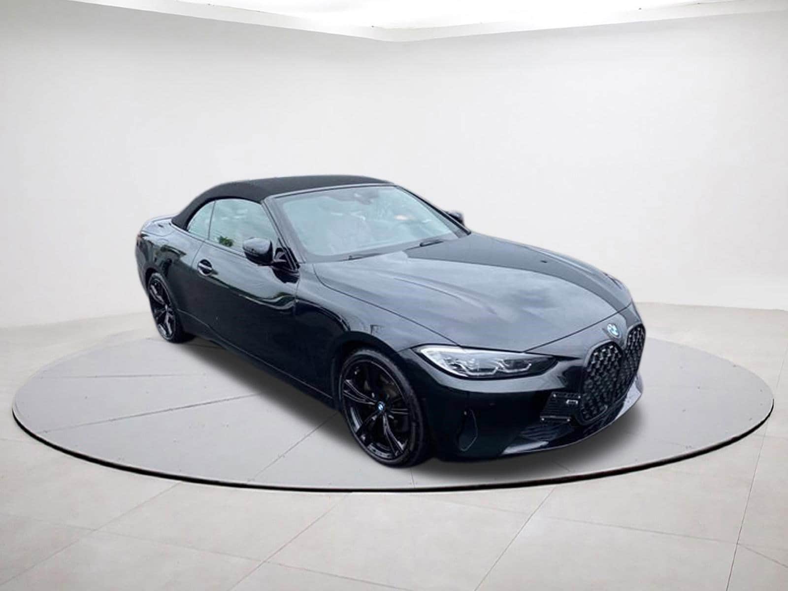 2022 BMW 4 Series 430i Convertible xDrive's photo