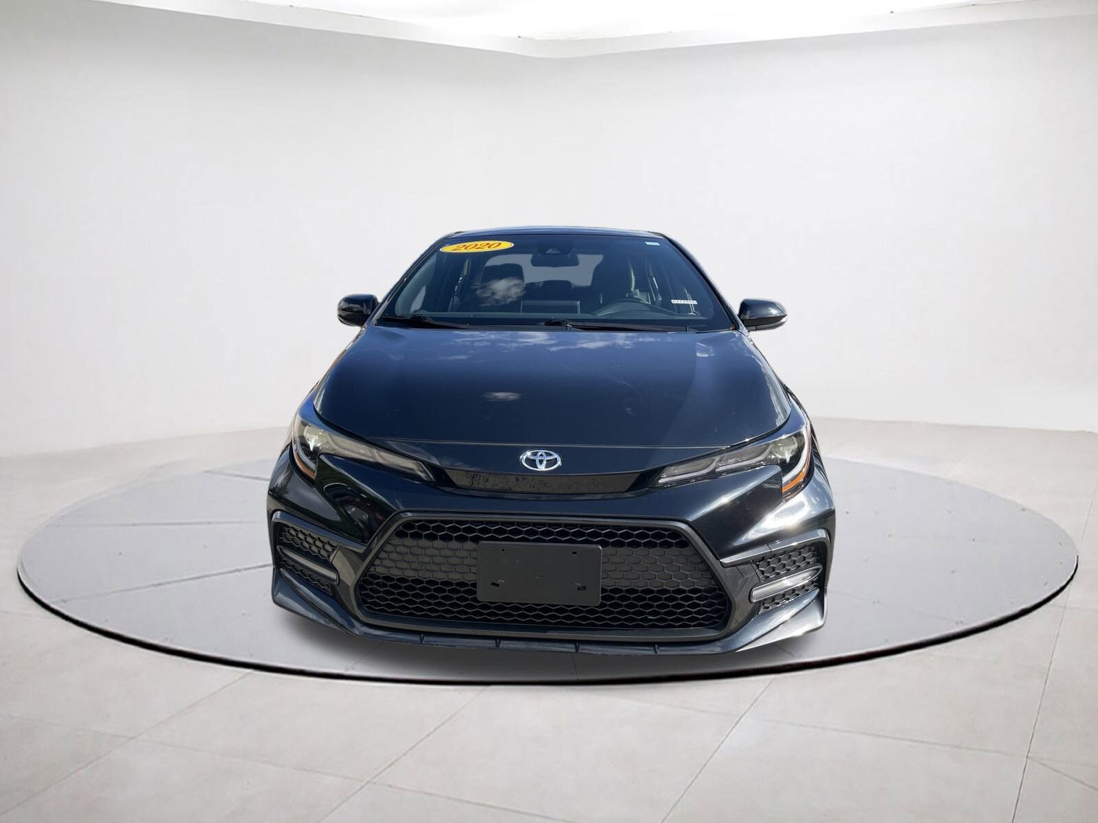2020 Toyota Corolla SE photo 2