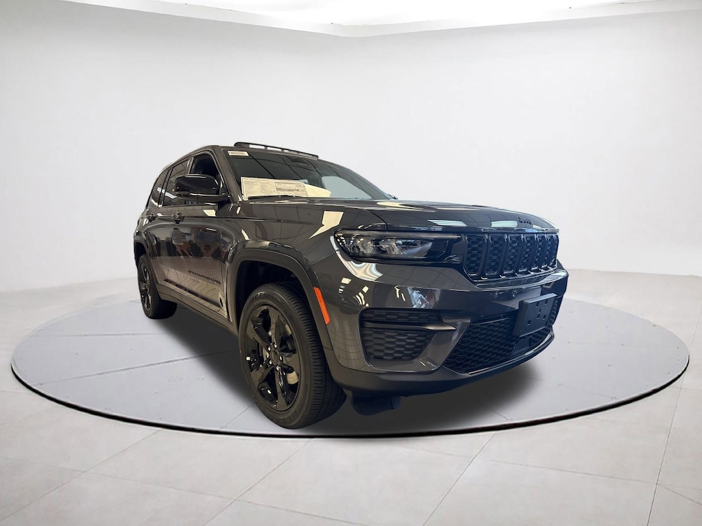 New 2025 Jeep Grand Cherokee LARE Sport Utility