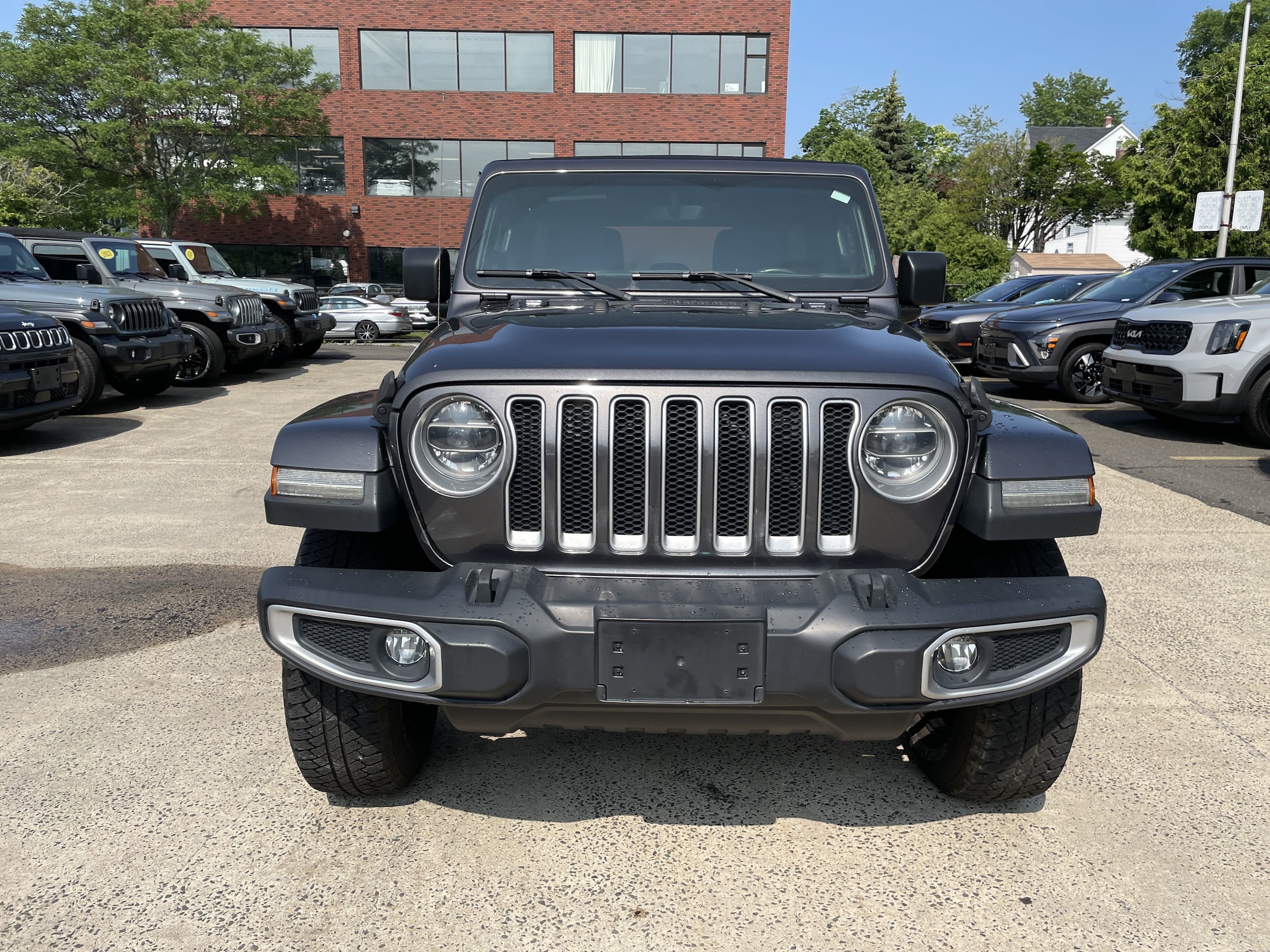 Certified 2018 Jeep All-New Wrangler Unlimited Sahara with VIN 1C4HJXEG3JW269591 for sale in Fairfield, CT
