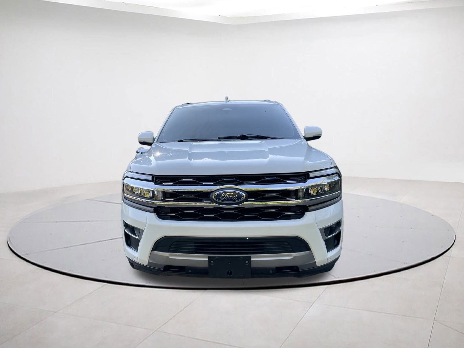 2022 Ford Expedition MAX Limited photo 2
