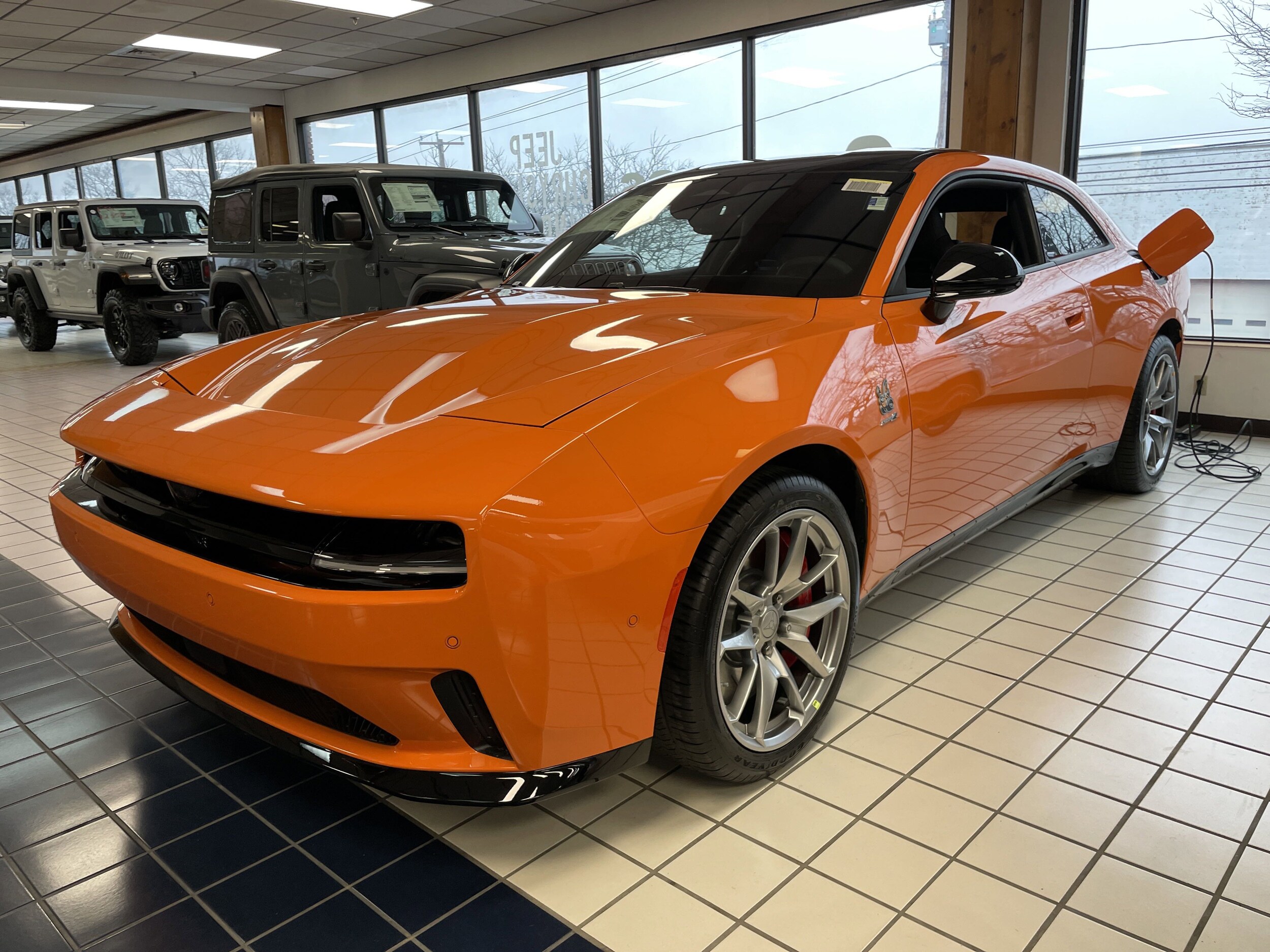 2025 Dodge Charger Daytona Scat Pack photo 3
