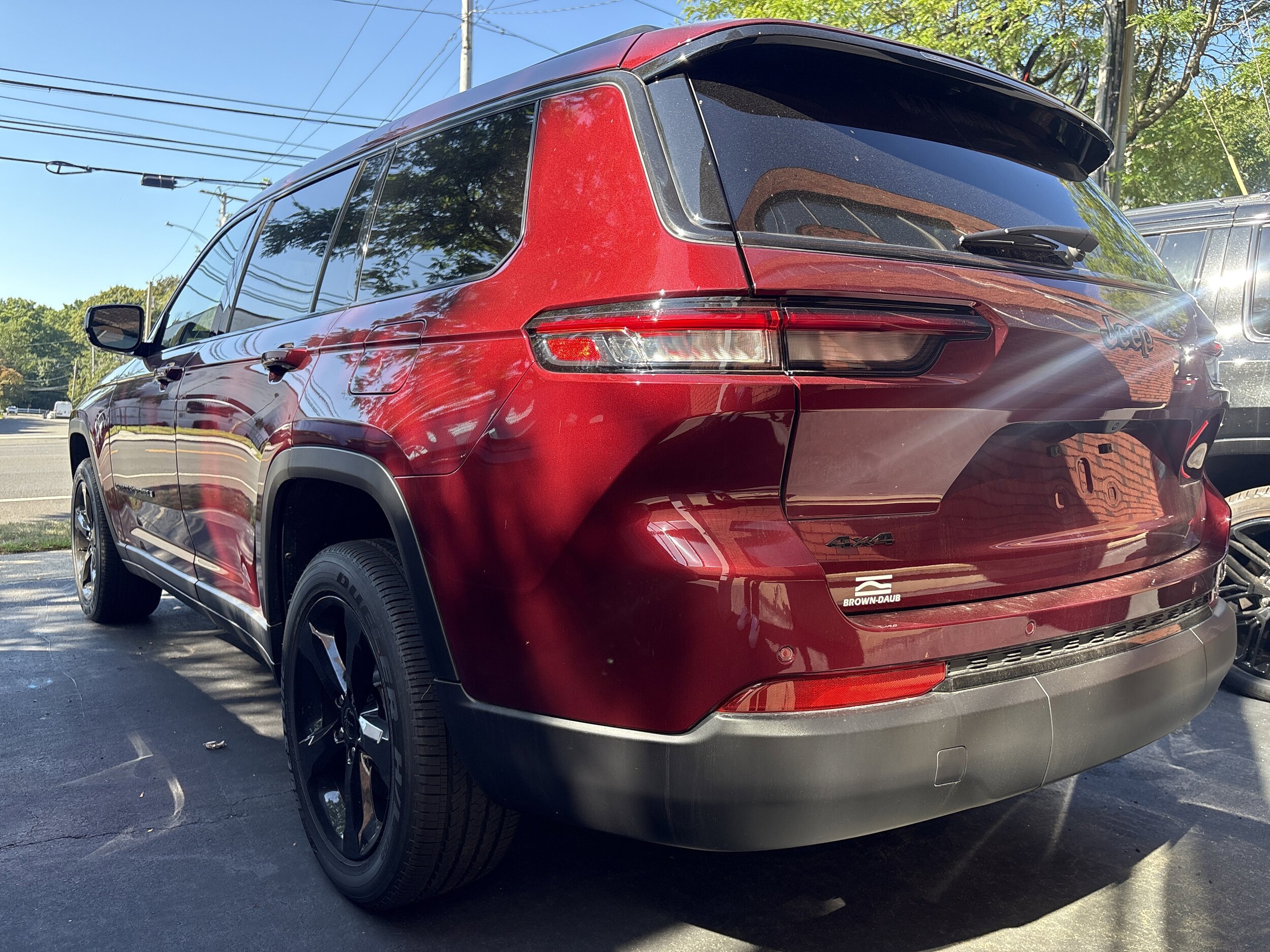 2025 Jeep Grand Cherokee Altitude photo 4