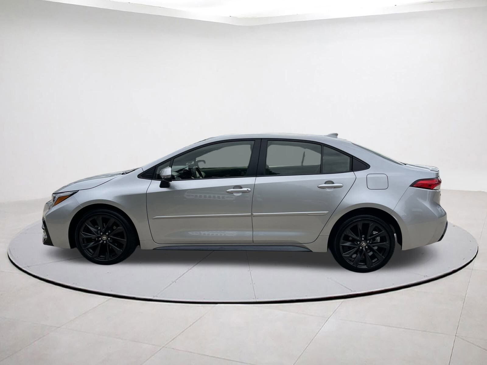 2024 Toyota Corolla SE photo 4