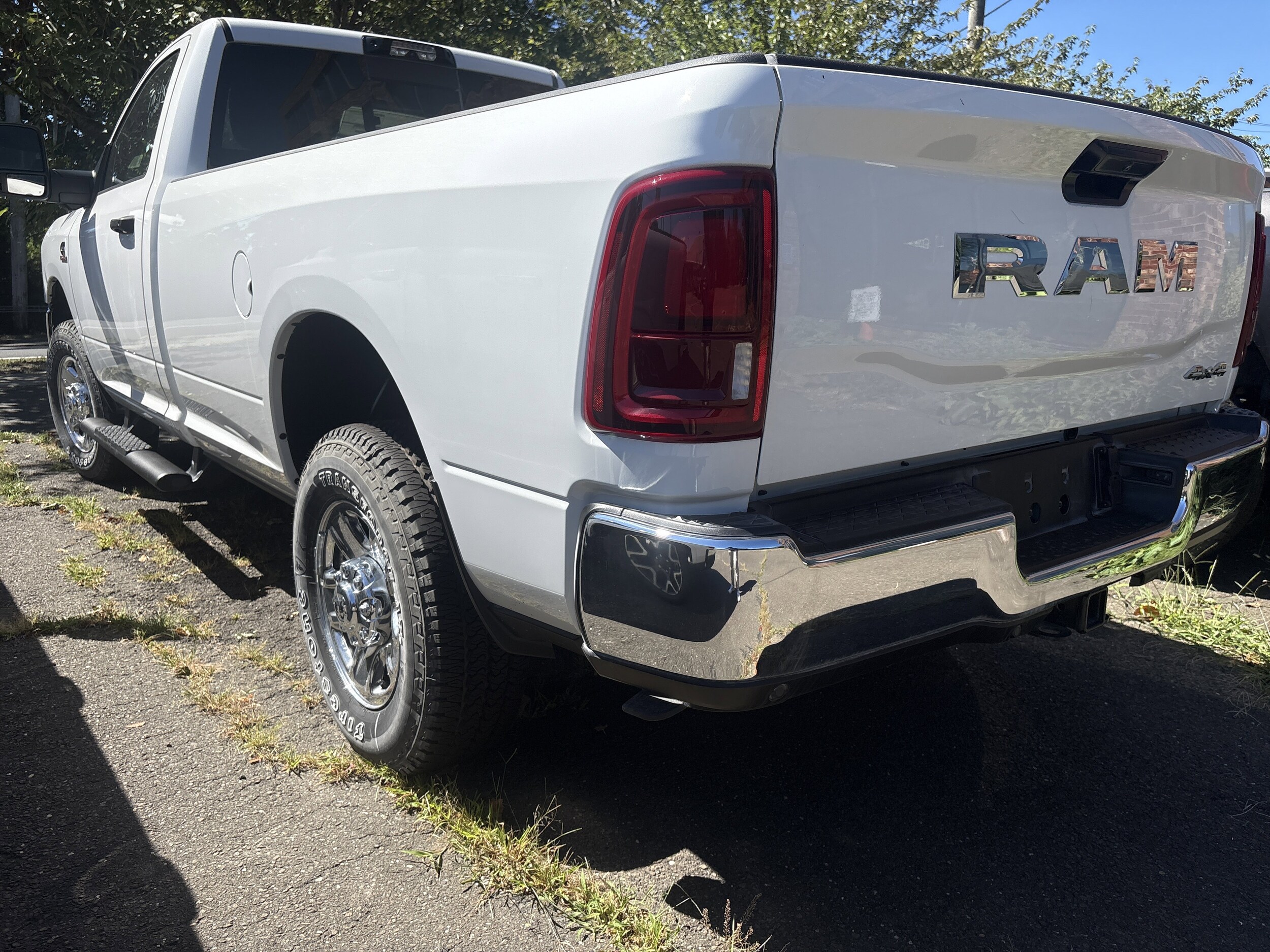 2025 Ram 3500 Tradesman photo 4
