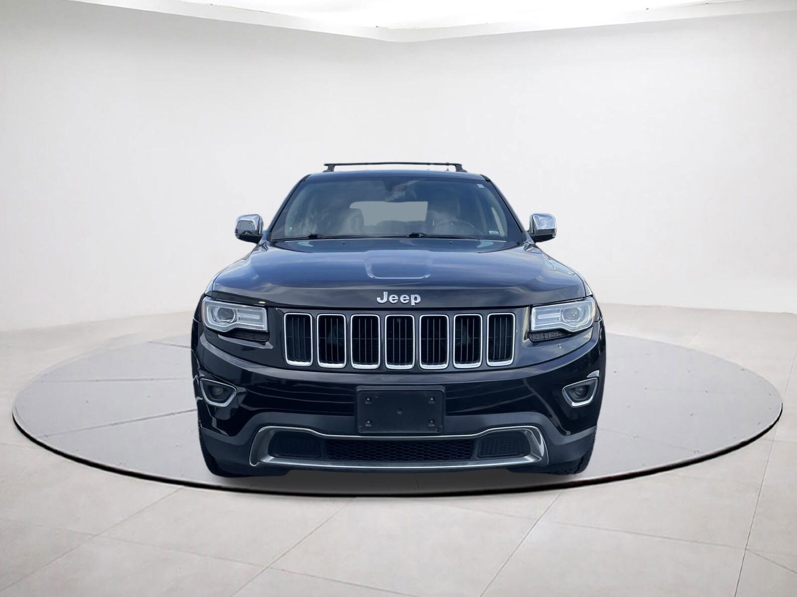 2015 Jeep Grand Cherokee Limited photo 2