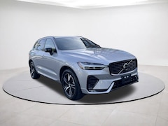 2022 Volvo XC60 R-Design B5 AWD R-Design