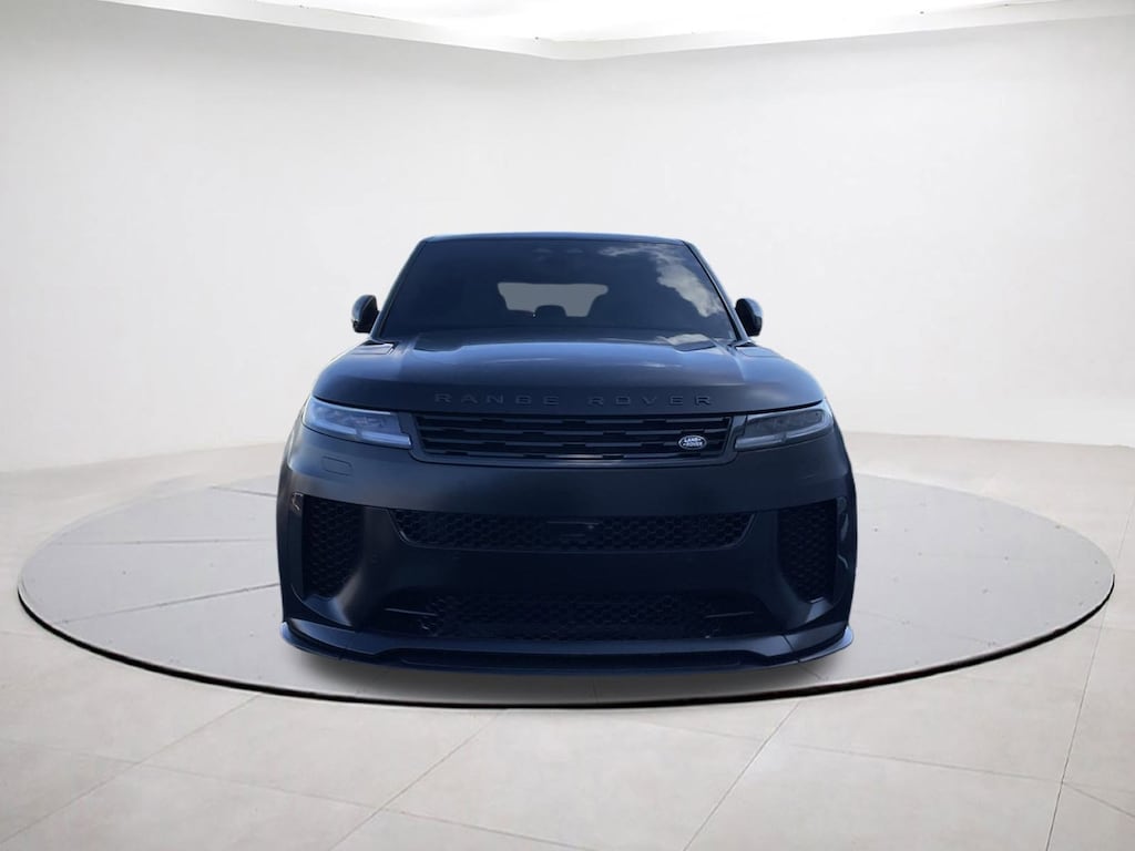 Used 2024 Land Rover Range Rover Sport SV