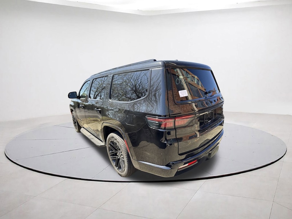 New 2025 Jeep Wagoneer Series II Carbide Sport Utility