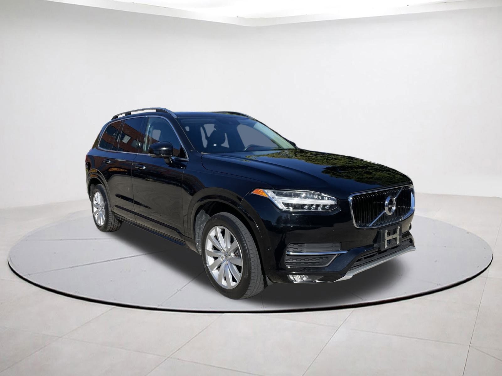 2016 Volvo XC90 AWD T6 Momentum 