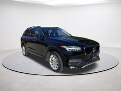 2016 Volvo XC90 T6 Momentum AWD  T6 Momentum