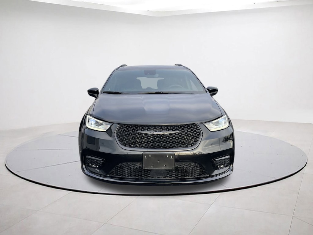 Used 2023 Chrysler Pacifica Touring L Touring L AWD