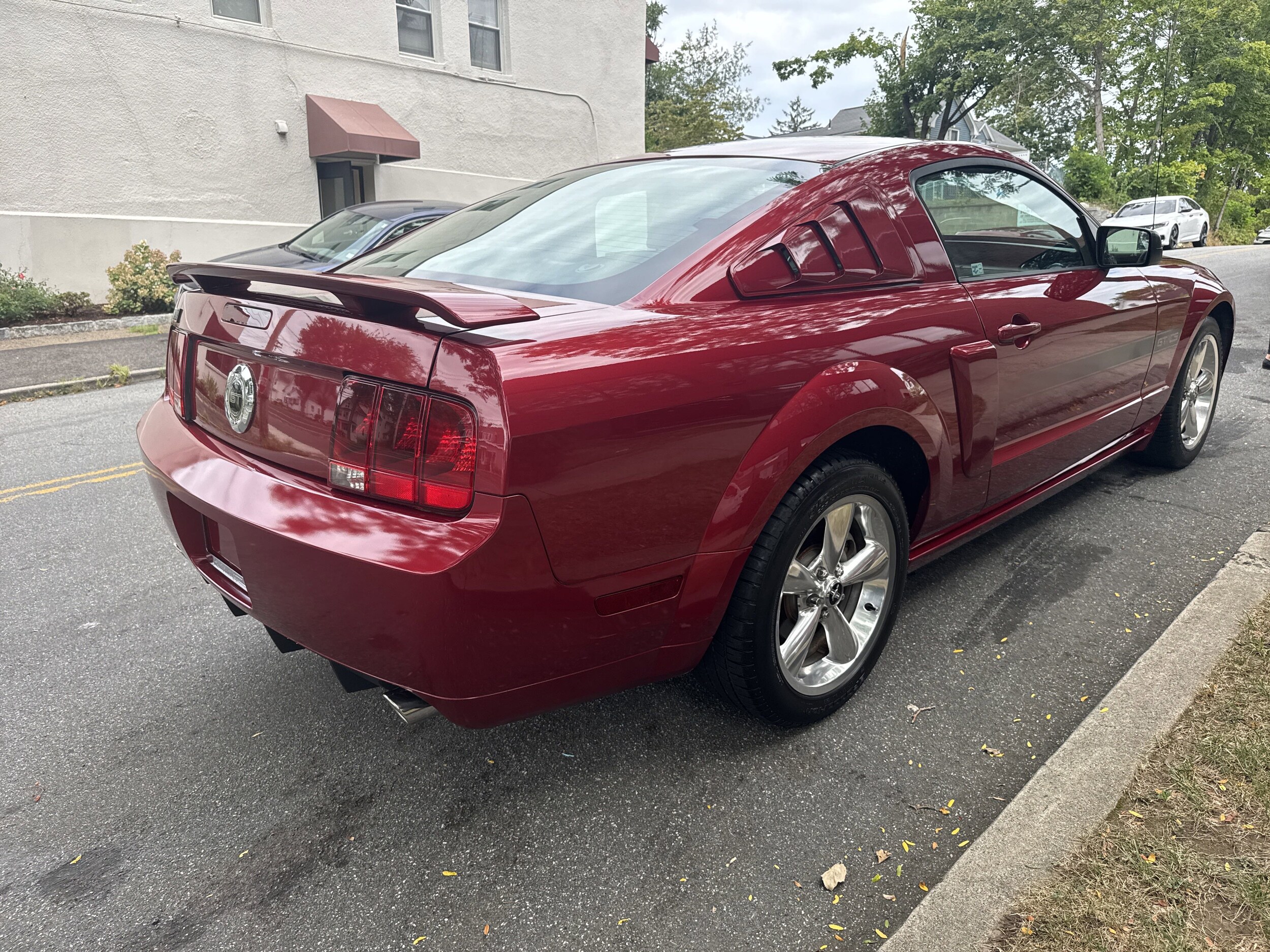 2007 Ford Mustang GT Premium photo 2