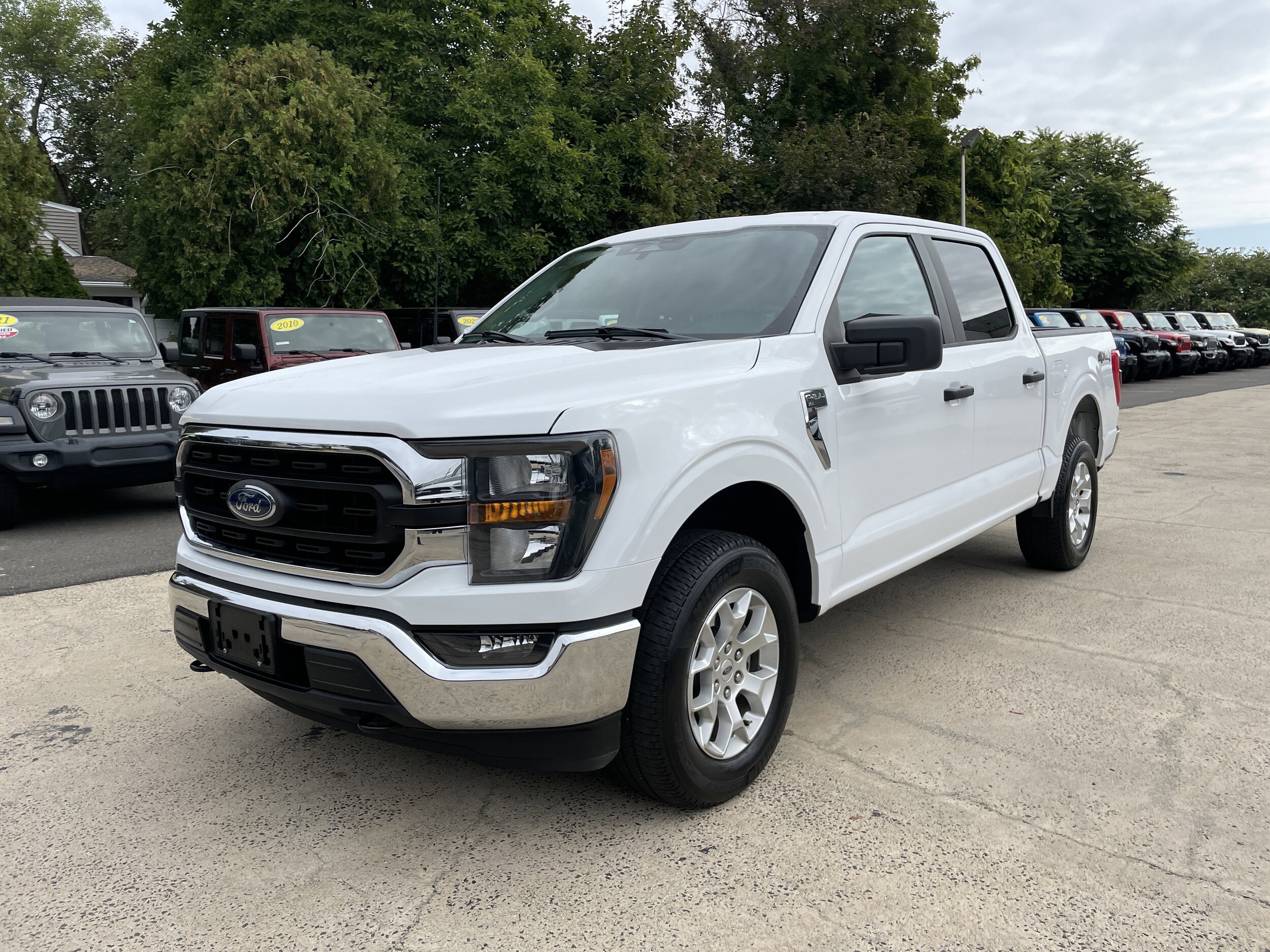 2023 Ford F-150 XLT photo 4