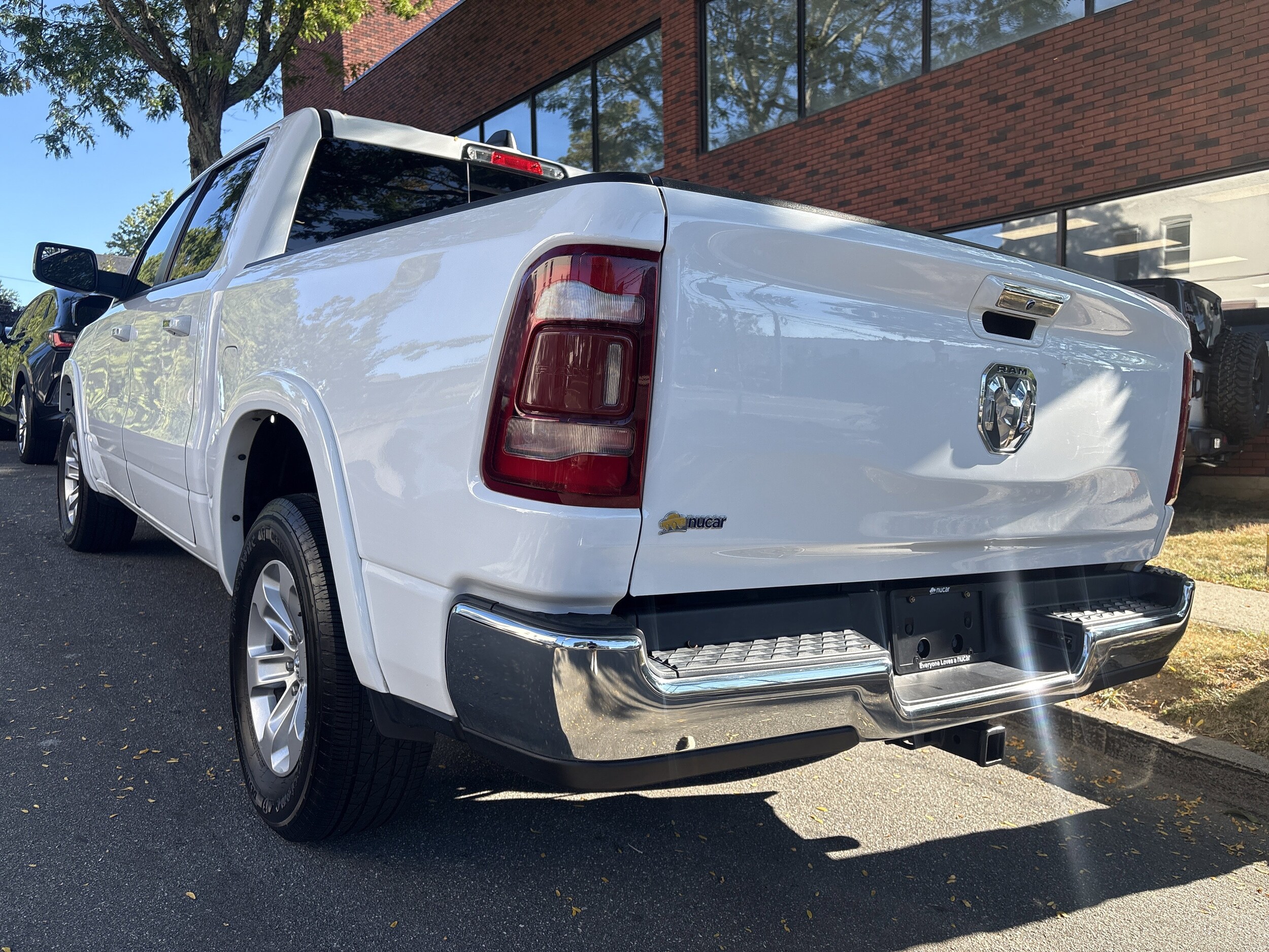 2022 Ram 1500 Laramie photo 3