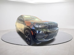 2025 Jeep Grand Cherokee ALTITUDE X 4X4 Sport Utility