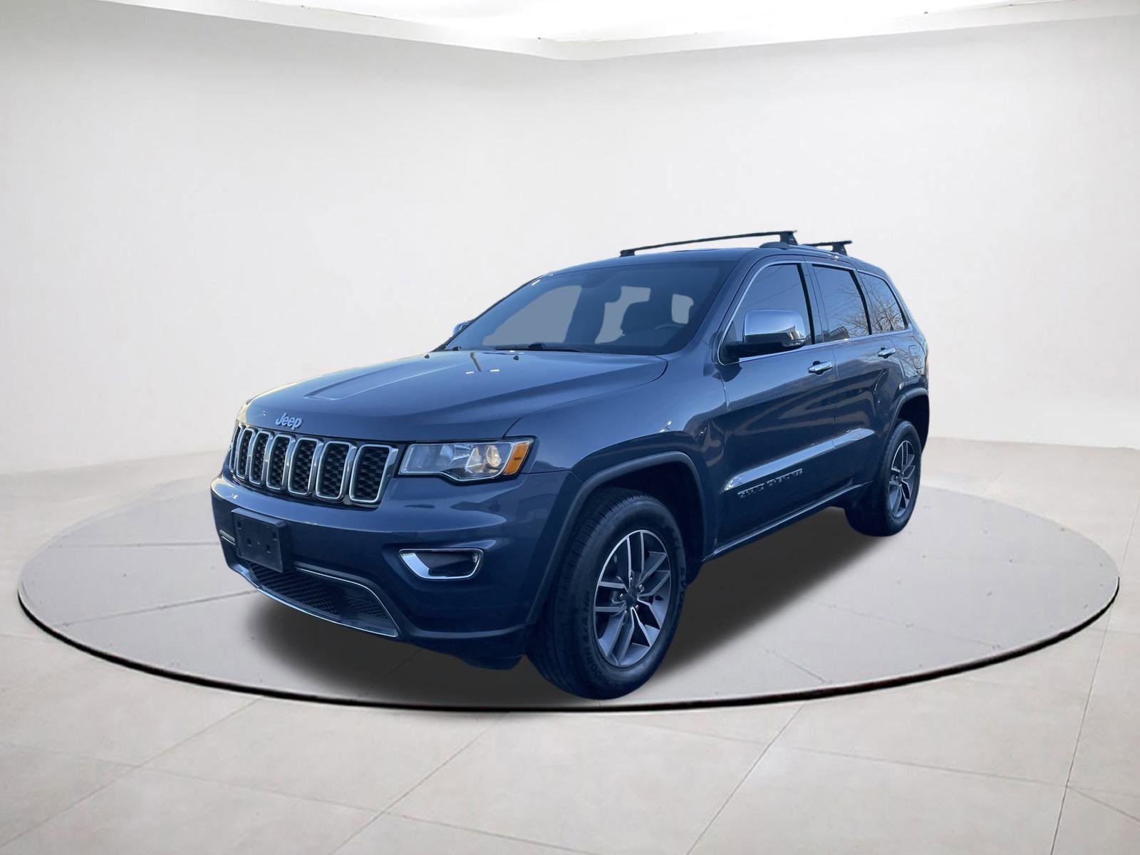 2021 Jeep Grand Cherokee Limited photo 2