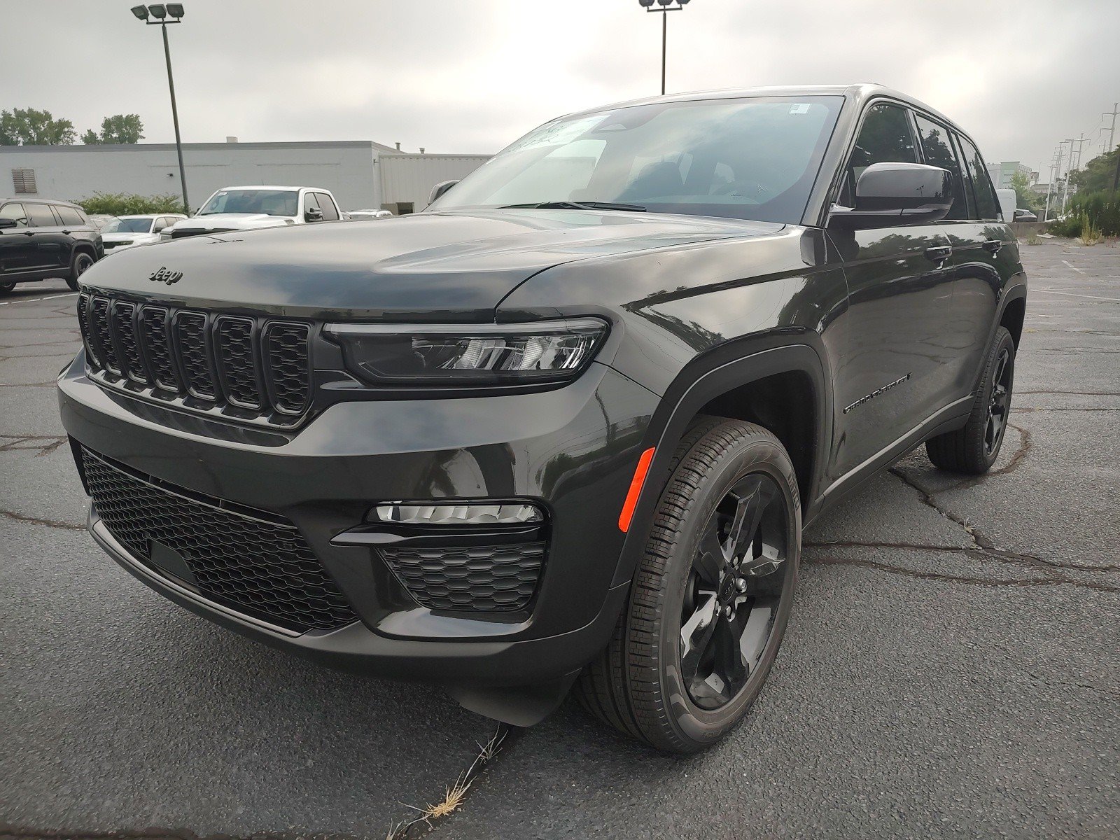 Used 2024 Jeep Grand Cherokee Limited with VIN 1C4RJHBG5RC228732 for sale in Fairfield, CT