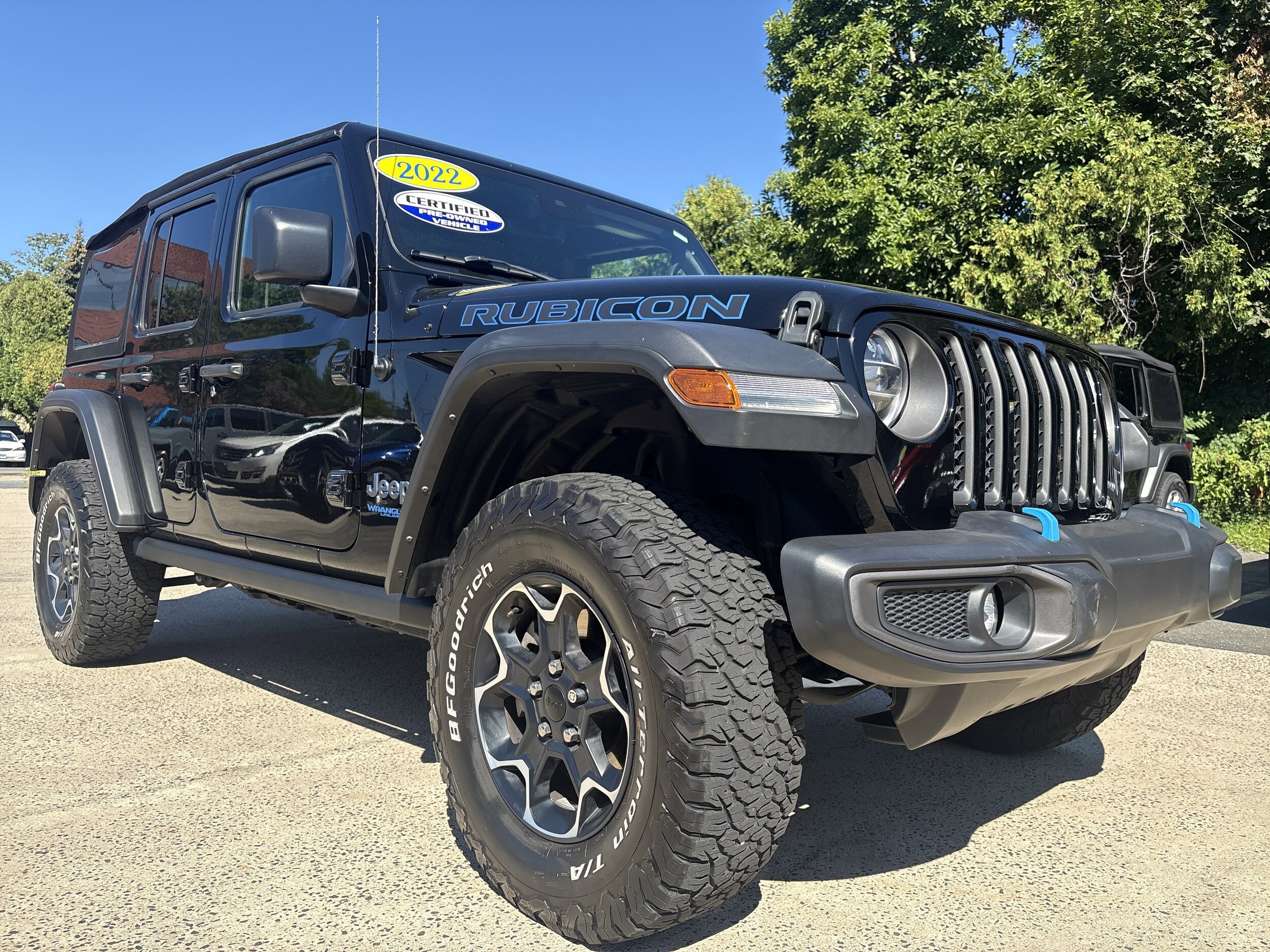2022 Jeep Wrangler 4xe Unlimited Rubicon High Tide photo 3