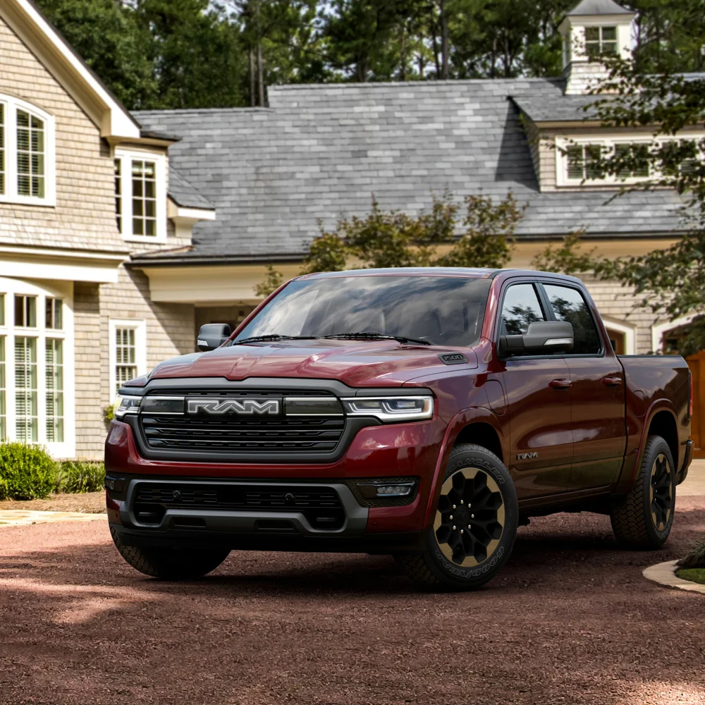 1790598631_Essential%20Factors%20to%20Consider%20Before%20Choosing%20a%20Jeep%20Dealership%20for%20Your%20Next%20Vehicle.webp