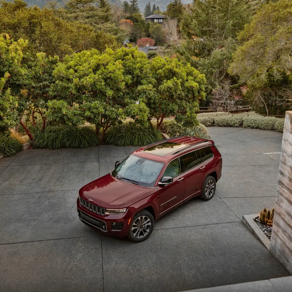 1785357825_Shop%20Smarter%20at%20a%20Hartford%20Area%20Jeep%20Dealership%20with%20an%20Impressive%20Inventory%20of%20Jeep%20Models.webp