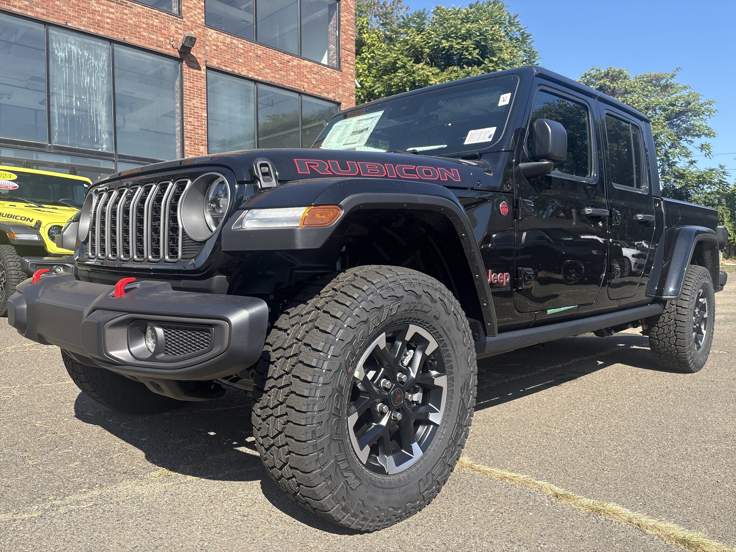 2025 Jeep Gladiator Rubicon photo 3