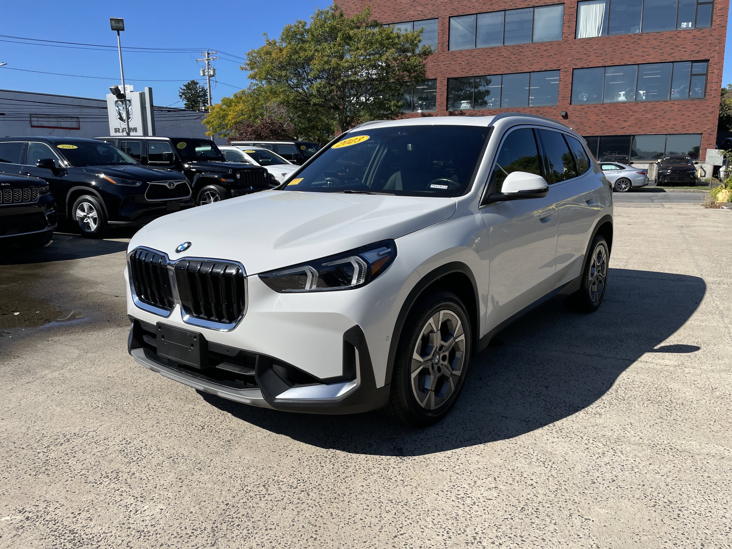2023 Bmw X1 XDrive28i photo 3