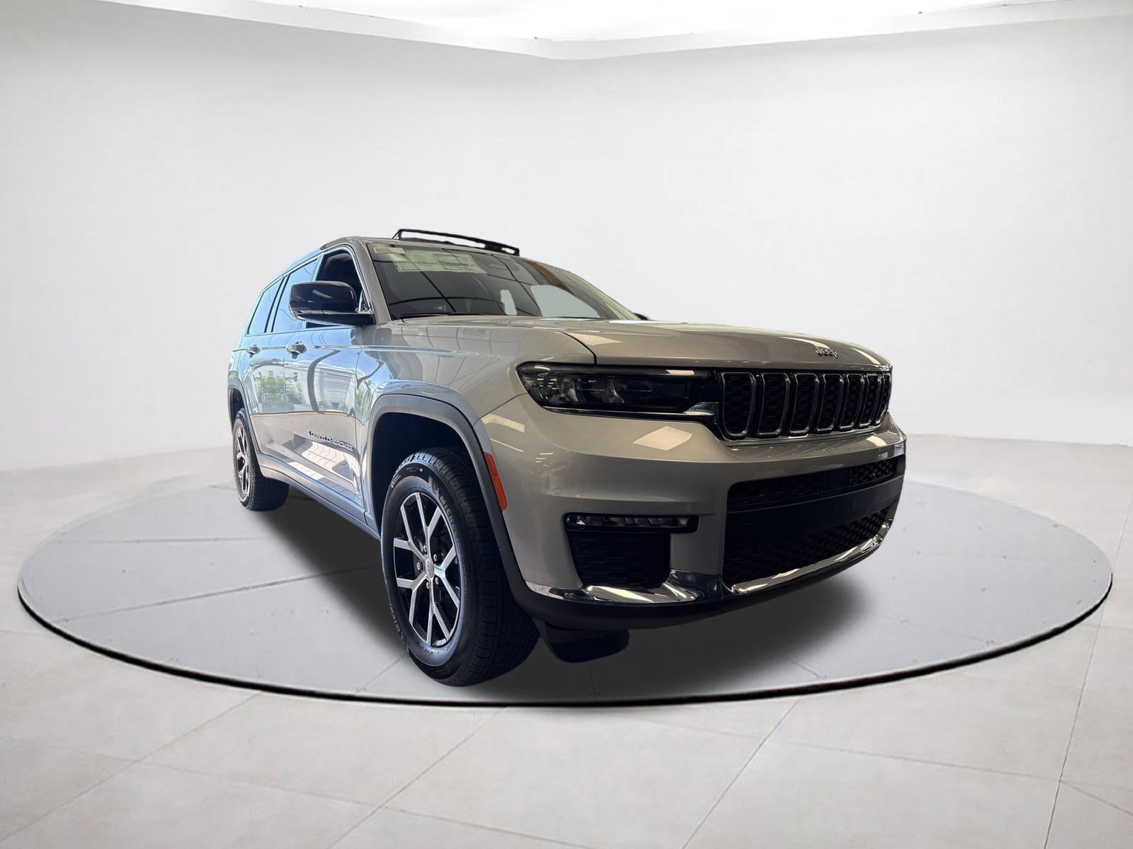 2025 Jeep Grand Cherokee L Limited's photo