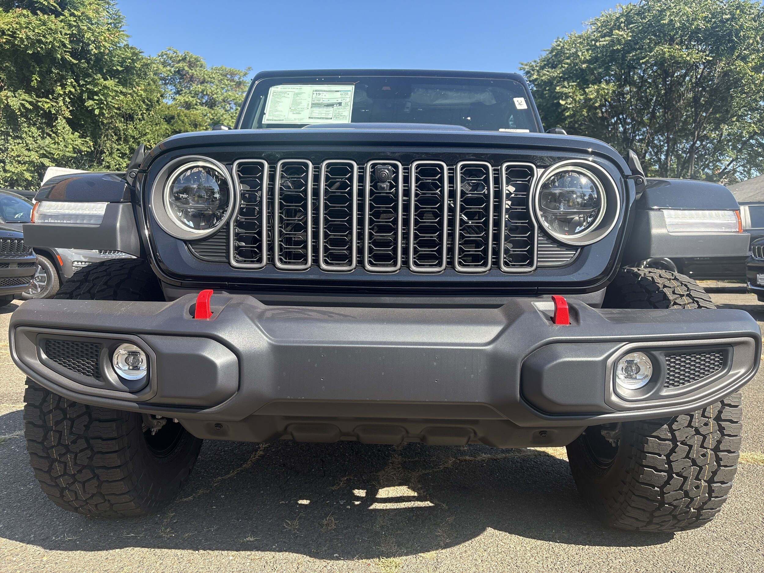 2025 Jeep Gladiator Rubicon photo 2